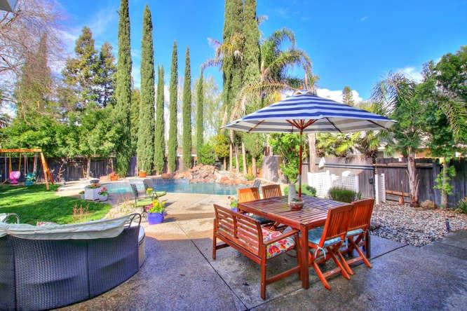 Sold, 4 Bedrooms, 3 Bathrooms, Single Family Home, Elk Grove, 5705 Laguna Oaks Dr, Elk Grove, CA 95758-7702, Beth Christensen, Dunnigan Realtors, Top Agent Sold, 4 Bedrooms, 3 Bathrooms, Single Family Home, Elk Grove, 5705 Laguna Oaks Dr, Elk Grove, CA 95758-7702, Beth Christensen, Dunnigan Realtors, Top Agent