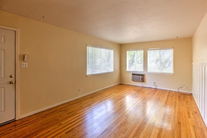 Sold, 2 Bedrooms, 1 Bathrooms, Single Family Home, Sacramento Elder Creek/Fruitridge, 5560 Broadway, Sacramento, CA 95820-1709, Beth Christensen, Dunnigan Realtors, Top Agent Sold, 2 Bedrooms, 1 Bathrooms, Single Family Home, Sacramento Elder Creek/Fruitridge, 5560 Broadway, Sacramento, CA 95820-1709, Beth Christensen, Dunnigan Realtors, Top Agent