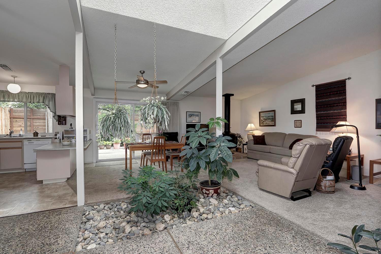 Sold, 2 Bedrooms, 2 Bathrooms, Halfplex, Sacto Arden/Arcade Creek/Vicinity, Streng Bros, 4766 Clothier Way, Sacramento, CA 95841-4222, Beth Christensen, Dunnigan Realtors, Top Agent