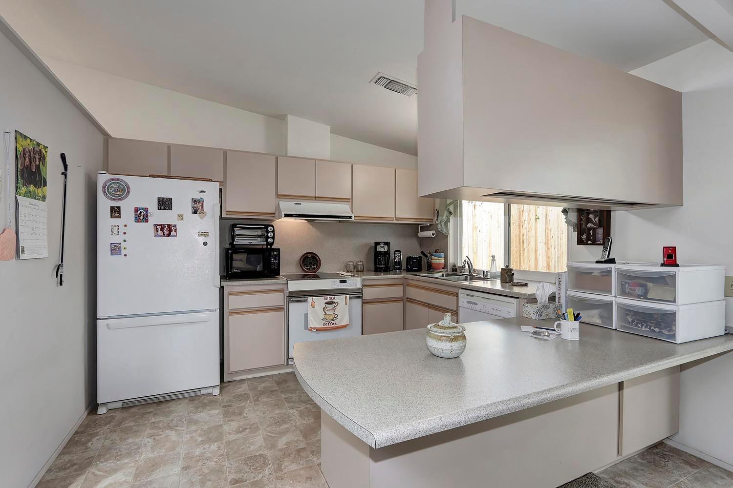 Sold, 2 Bedrooms, 2 Bathrooms, Halfplex, Sacto Arden/Arcade Creek/Vicinity, Streng Bros, 4766 Clothier Way, Sacramento, CA 95841-4222, Beth Christensen, Dunnigan Realtors, Top Agent