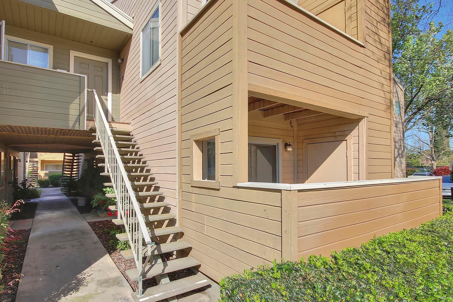 Sold, 2 Bedrooms, 2 Bathrooms, Condominium, Sacto Arden/Arcade Creek/Vicinity, 1019 Dornajo Way #101, Sacramento, CA 95825-7300, Beth Christensen, Dunnigan Realtors, Top Agent