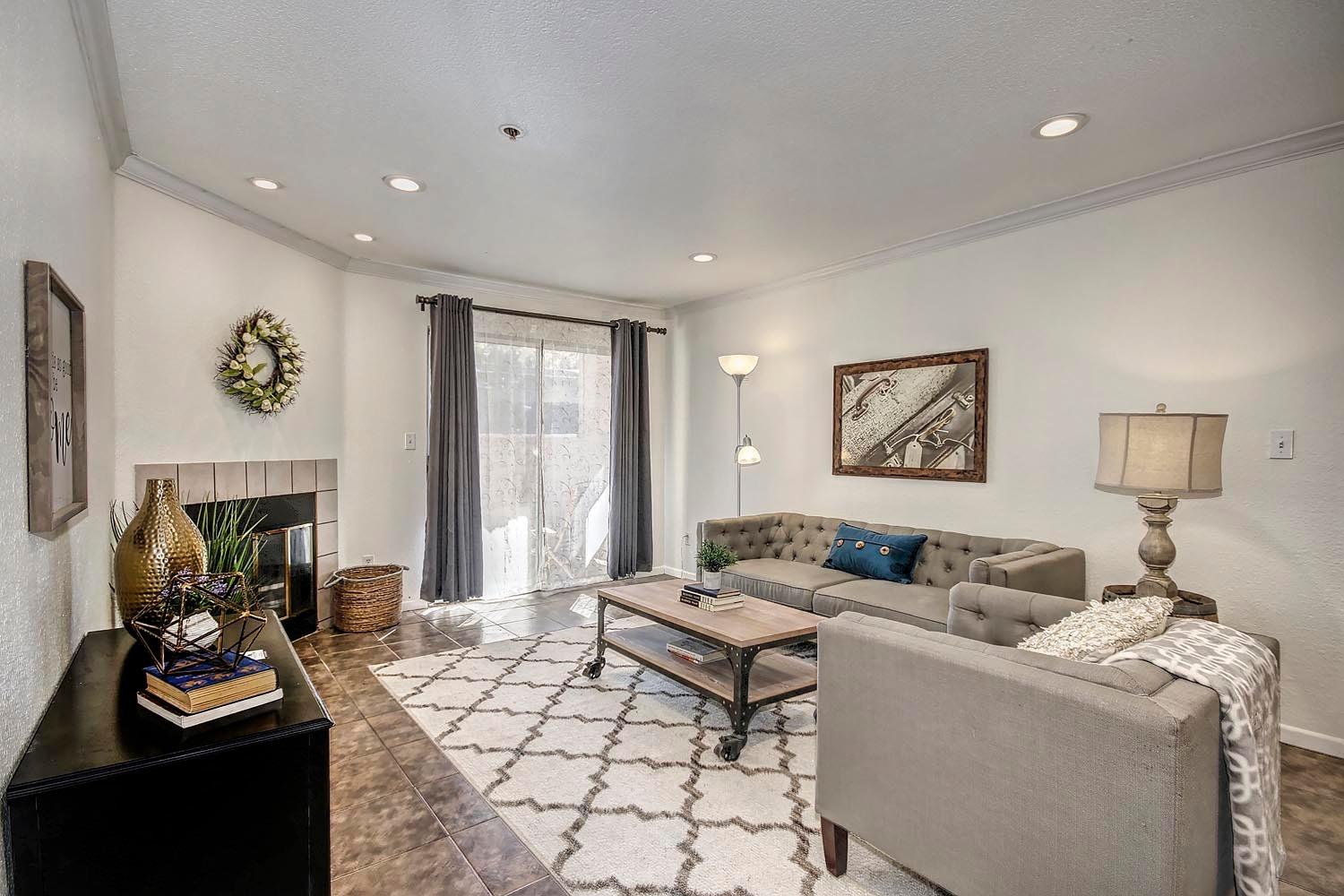 Sold, 2 Bedrooms, 2 Bathrooms, Condominium, Sacto Arden/Arcade Creek/Vicinity, 1019 Dornajo Way #101, Sacramento, CA 95825-7300, Beth Christensen, Dunnigan Realtors, Top Agent