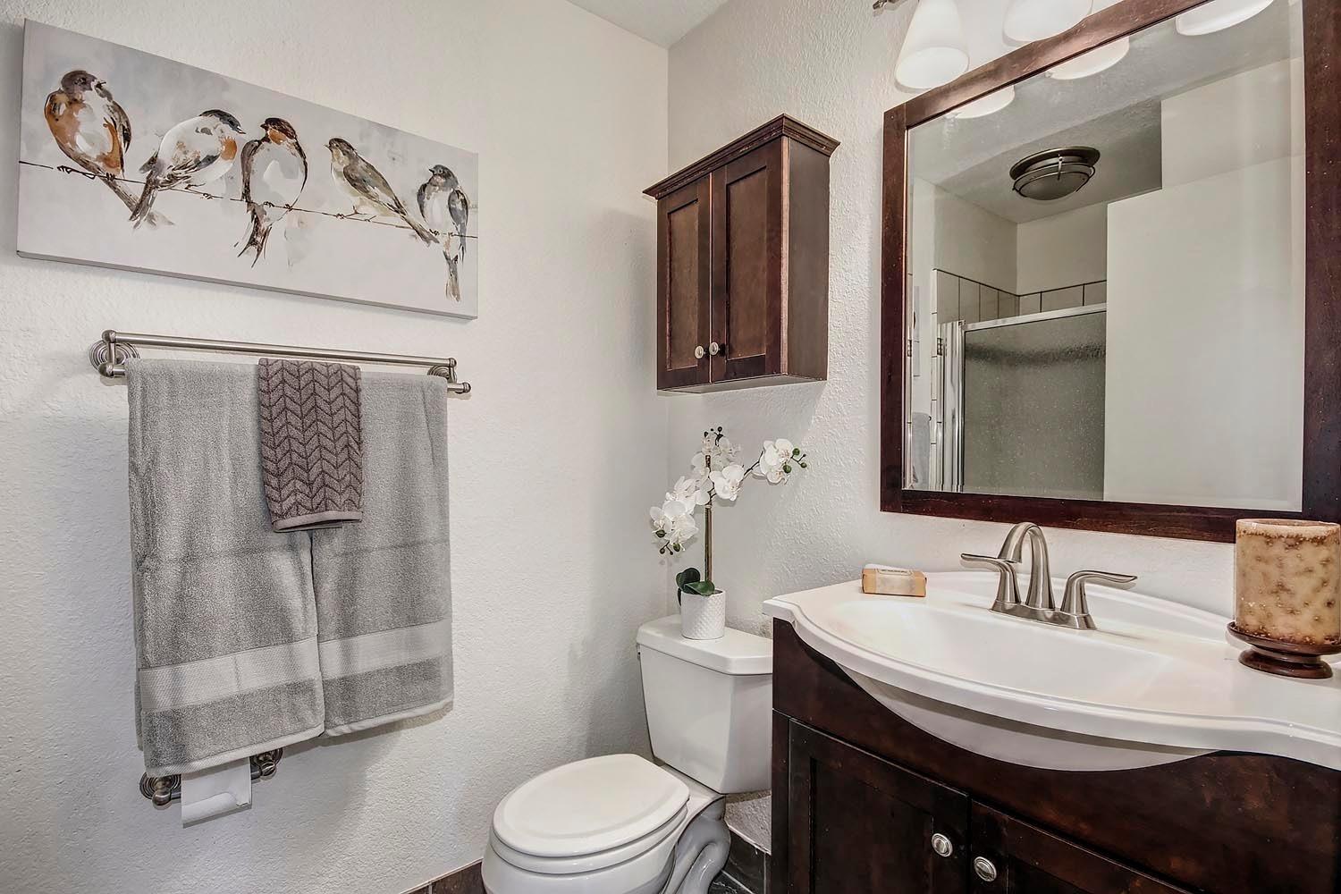 Sold, 2 Bedrooms, 2 Bathrooms, Condominium, Sacto Arden/Arcade Creek/Vicinity, 1019 Dornajo Way #101, Sacramento, CA 95825-7300, Beth Christensen, Dunnigan Realtors, Top Agent