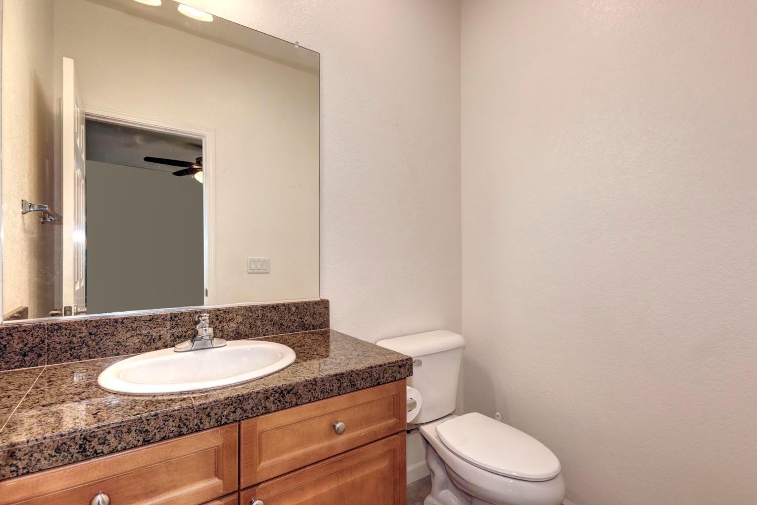 Sold, 2 Bedrooms, 2 Bathrooms, Condominium, Sacto So Land Park/Greenhaven, 7707 George River Ln, Sacramento, CA 95831-5814, Beth Christensen, Dunnigan Realtors, Top Agent