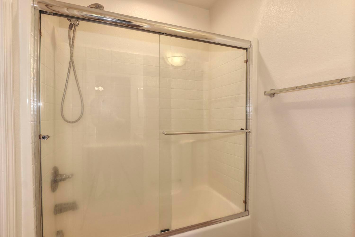 Sold, 2 Bedrooms, 2 Bathrooms, Condominium, Sacto So Land Park/Greenhaven, 7707 George River Ln, Sacramento, CA 95831-5814, Beth Christensen, Dunnigan Realtors, Top Agent