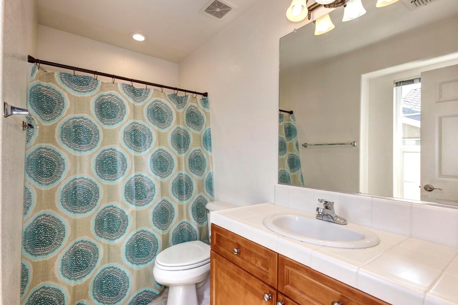 Sold, 2 Bedrooms, 2 Bathrooms, Condominium, Sacto So Land Park/Greenhaven, 7707 George River Ln, Sacramento, CA 95831-5814, Beth Christensen, Dunnigan Realtors, Top Agent