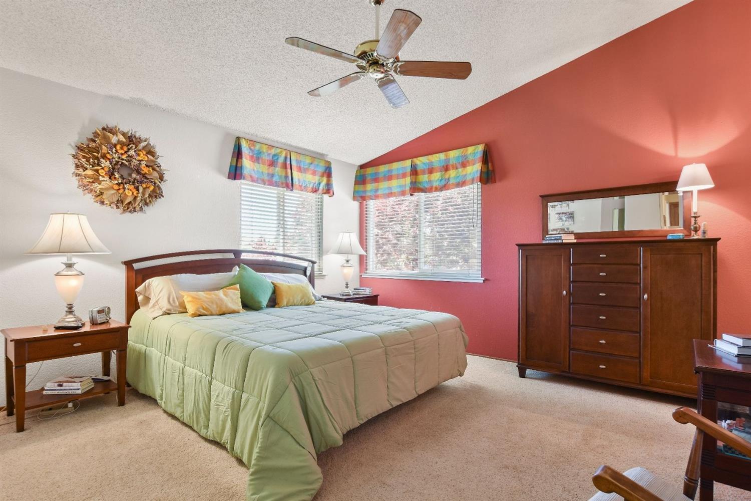 Sold, 4 Bedrooms, 2 Bathrooms, Single Family Home, Sacto So Land Park/Greenhaven, 808 Sao Jorge Way, Sacramento, CA 95831, Beth Christensen, Dunnigan Realtors, Top Agent