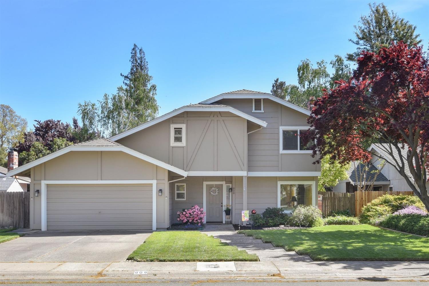 Sold, 4 Bedrooms, 2 Bathrooms, Single Family Home, Sacto So Land Park/Greenhaven, 808 Sao Jorge Way, Sacramento, CA 95831, Beth Christensen, Dunnigan Realtors, Top Agent