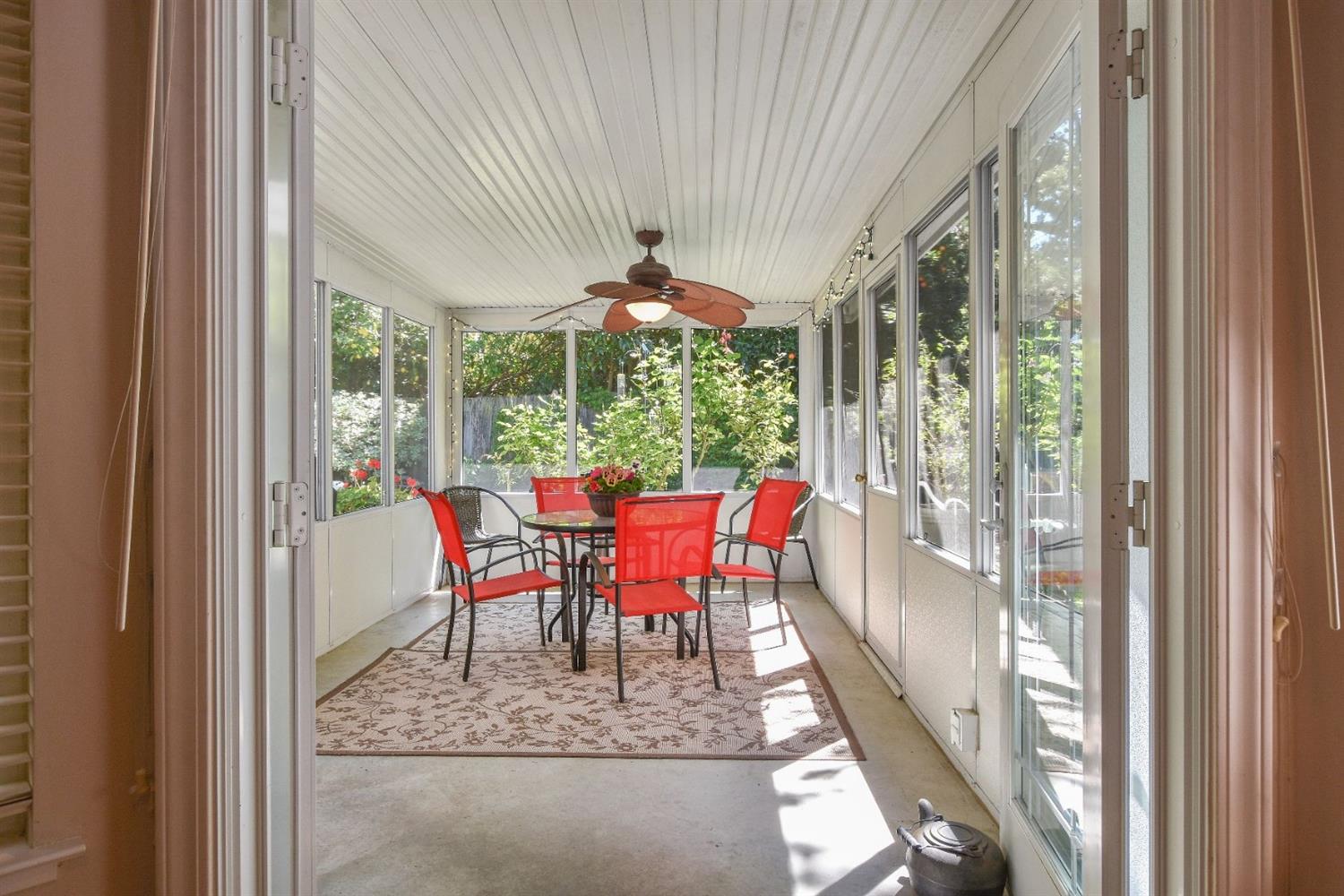 Sold, 4 Bedrooms, 2 Bathrooms, Single Family Home, Sacto So Land Park/Greenhaven, 808 Sao Jorge Way, Sacramento, CA 95831, Beth Christensen, Dunnigan Realtors, Top Agent