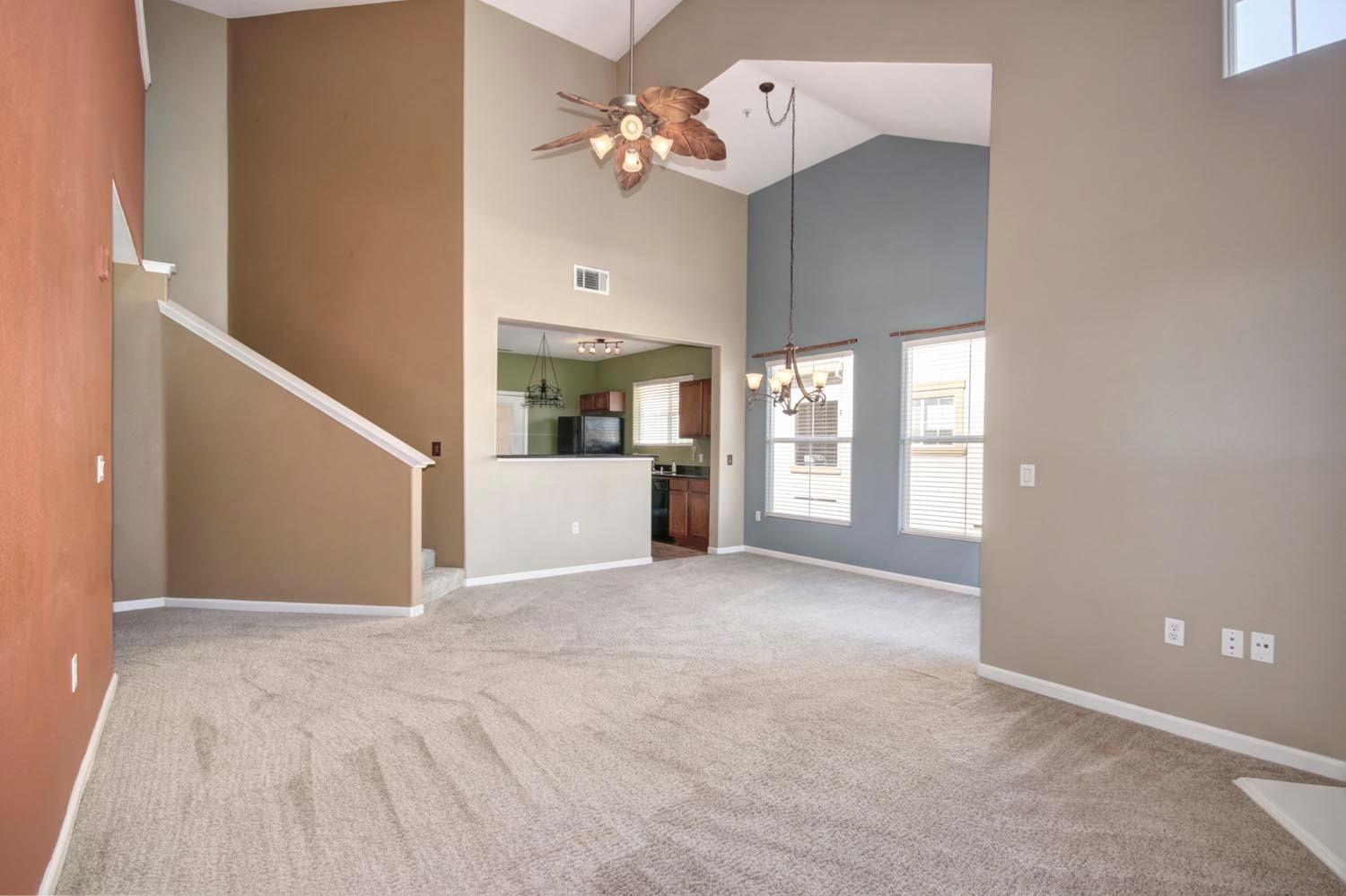 Sold, 2 Bedrooms, 2 Bathrooms, Condominium, No Sacto/Natomas/Del Paso Heights, 5350 Dunlay Dr #1717, Sacramento, CA 95835-1561, Beth Christensen, Dunnigan Realtors, Top Agent