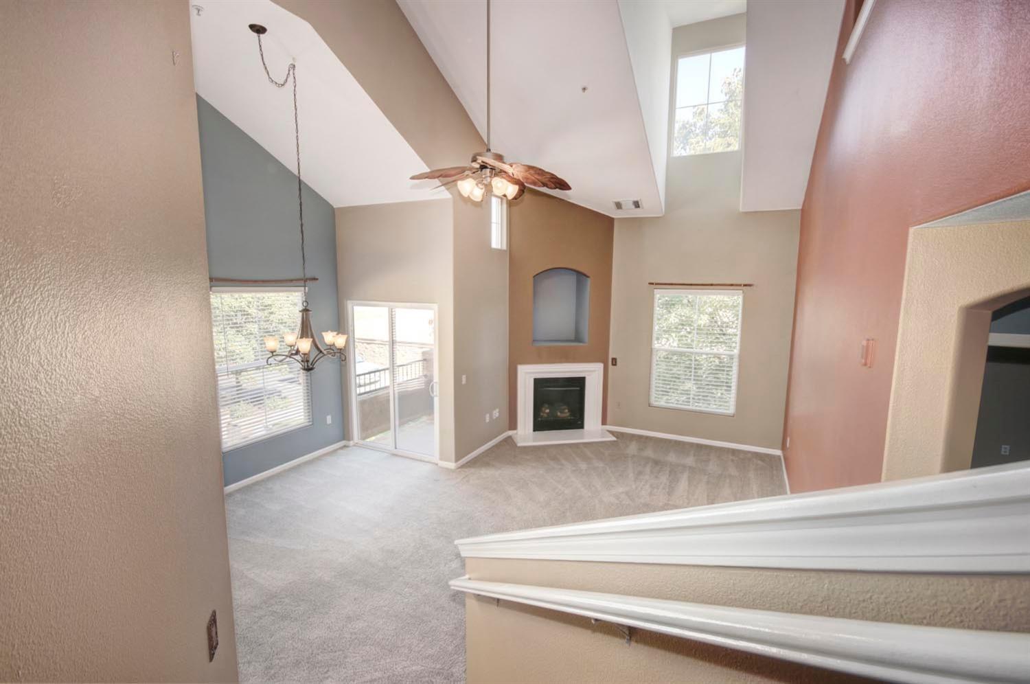 Sold, 2 Bedrooms, 2 Bathrooms, Condominium, No Sacto/Natomas/Del Paso Heights, 5350 Dunlay Dr #1717, Sacramento, CA 95835-1561, Beth Christensen, Dunnigan Realtors, Top Agent