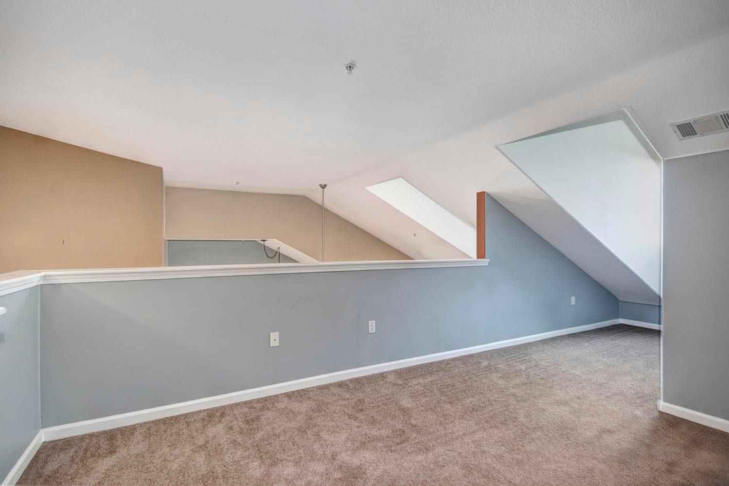 Sold, 2 Bedrooms, 2 Bathrooms, Condominium, No Sacto/Natomas/Del Paso Heights, 5350 Dunlay Dr #1717, Sacramento, CA 95835-1561, Beth Christensen, Dunnigan Realtors, Top Agent