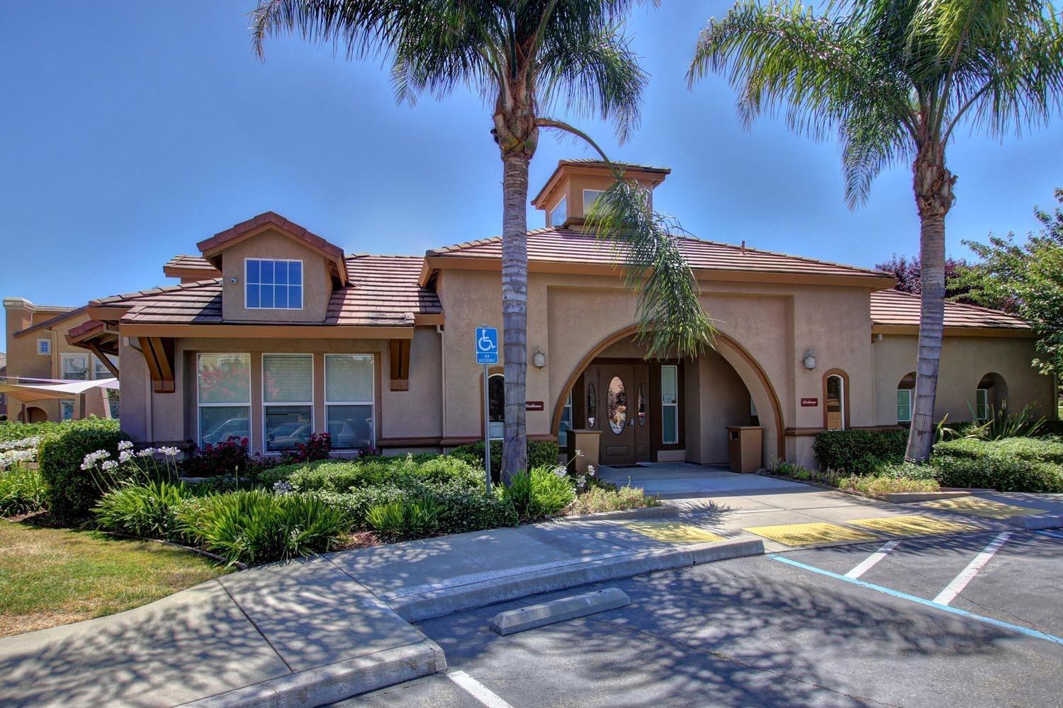 Sold, 2 Bedrooms, 2 Bathrooms, Condominium, No Sacto/Natomas/Del Paso Heights, 5350 Dunlay Dr #1717, Sacramento, CA 95835-1561, Beth Christensen, Dunnigan Realtors, Top Agent