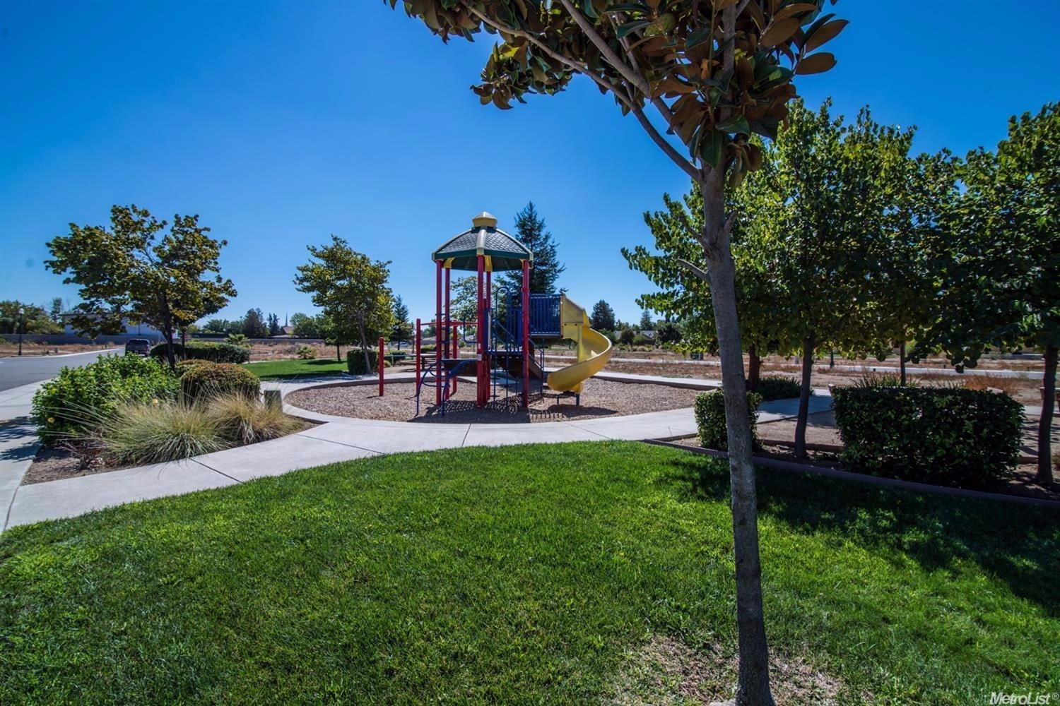 Sold, 4 Bedrooms, 2 Bathrooms, Single Family Home, Sacto Franklin/Freeport/Vicinity, 361 Bathbridge Ln #Lt105, Sacramento, CA 95823-6817, Beth Christensen, Dunnigan Realtors, Top Agent