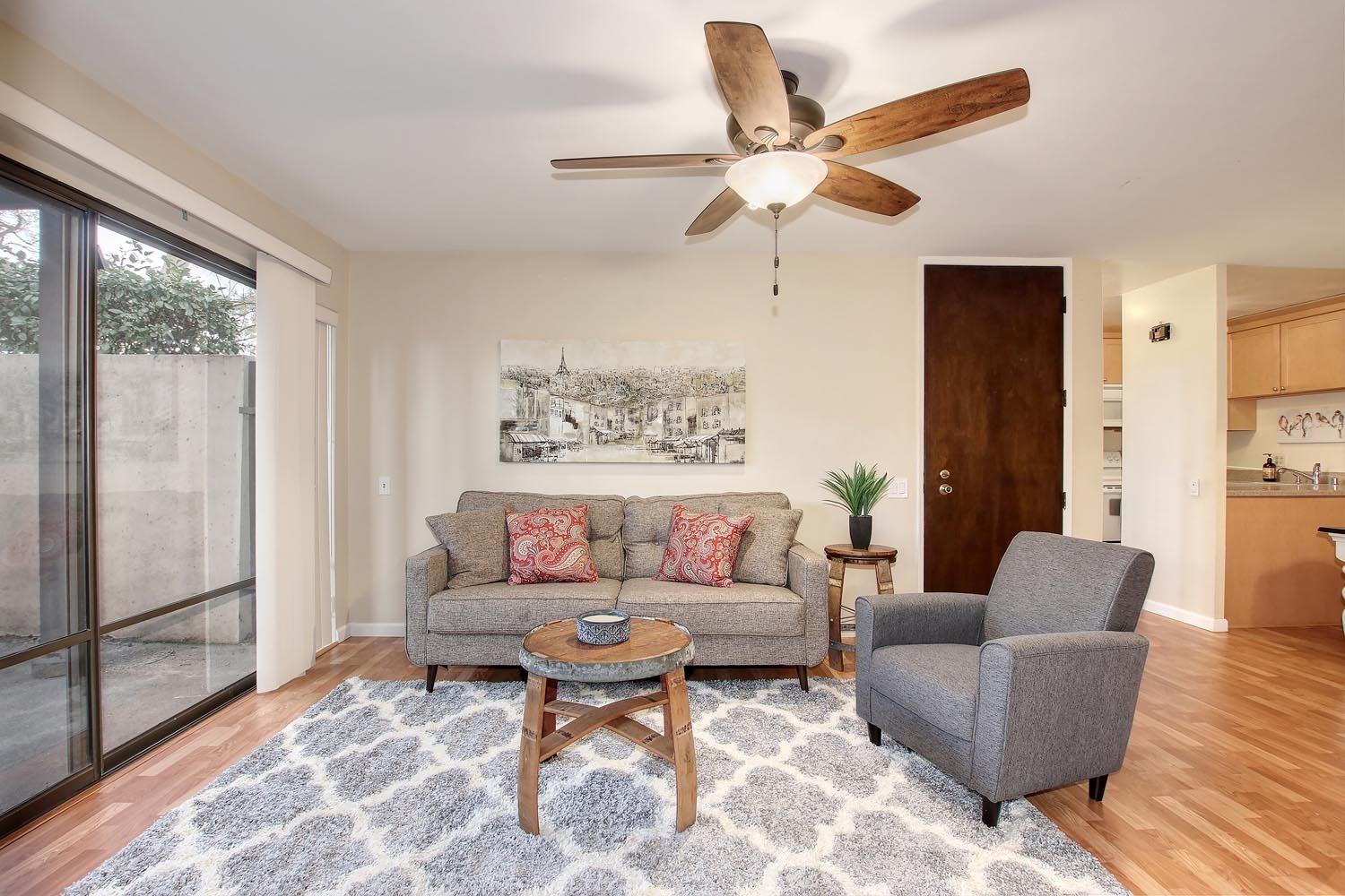 Sold, 2 Bedrooms, 1 Bathrooms, Condominium, Sacto Arden/Arcade Creek/Vicinity, 2229 Woodside Ln #4, Sacramento, CA 95825-8629, Beth Christensen, Dunnigan Realtors, Top Agent