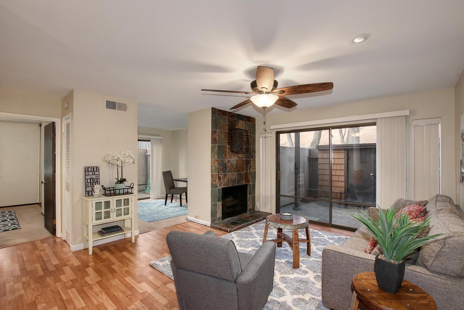 Sold, 2 Bedrooms, 1 Bathrooms, Condominium, Sacto Arden/Arcade Creek/Vicinity, 2229 Woodside Ln #4, Sacramento, CA 95825-8629, Beth Christensen, Dunnigan Realtors, Top Agent