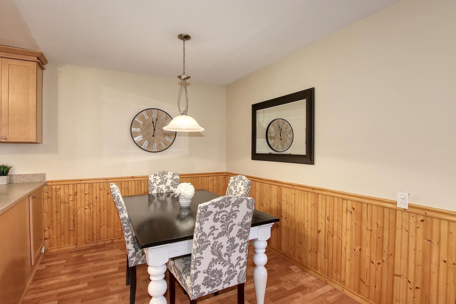 Sold, 2 Bedrooms, 1 Bathrooms, Condominium, Sacto Arden/Arcade Creek/Vicinity, 2229 Woodside Ln #4, Sacramento, CA 95825-8629, Beth Christensen, Dunnigan Realtors, Top Agent