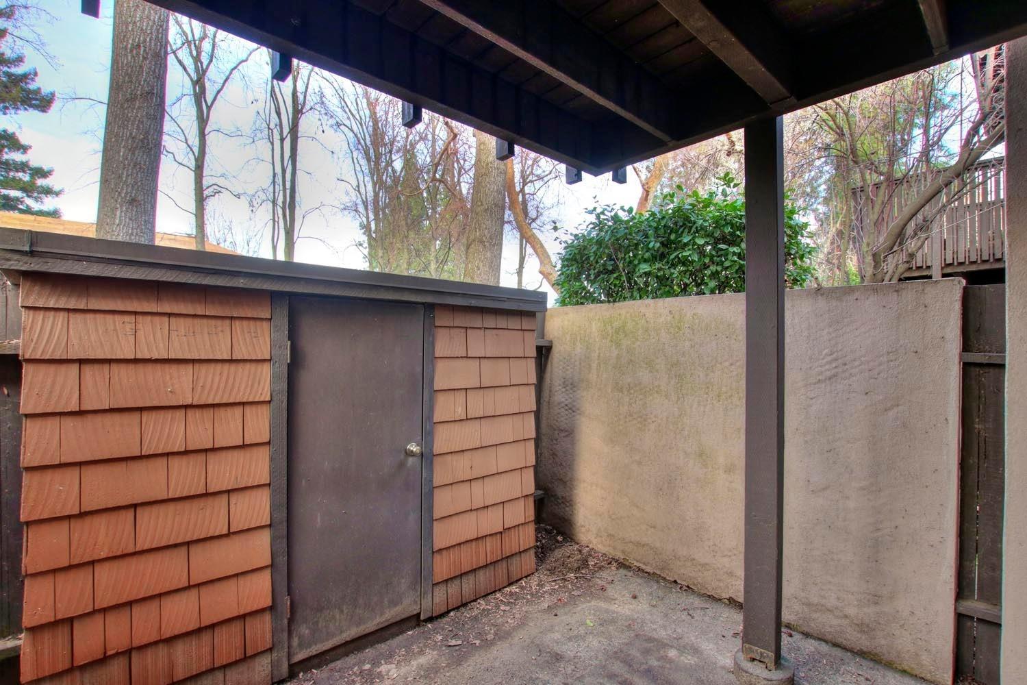 Sold, 2 Bedrooms, 1 Bathrooms, Condominium, Sacto Arden/Arcade Creek/Vicinity, 2229 Woodside Ln #4, Sacramento, CA 95825-8629, Beth Christensen, Dunnigan Realtors, Top Agent