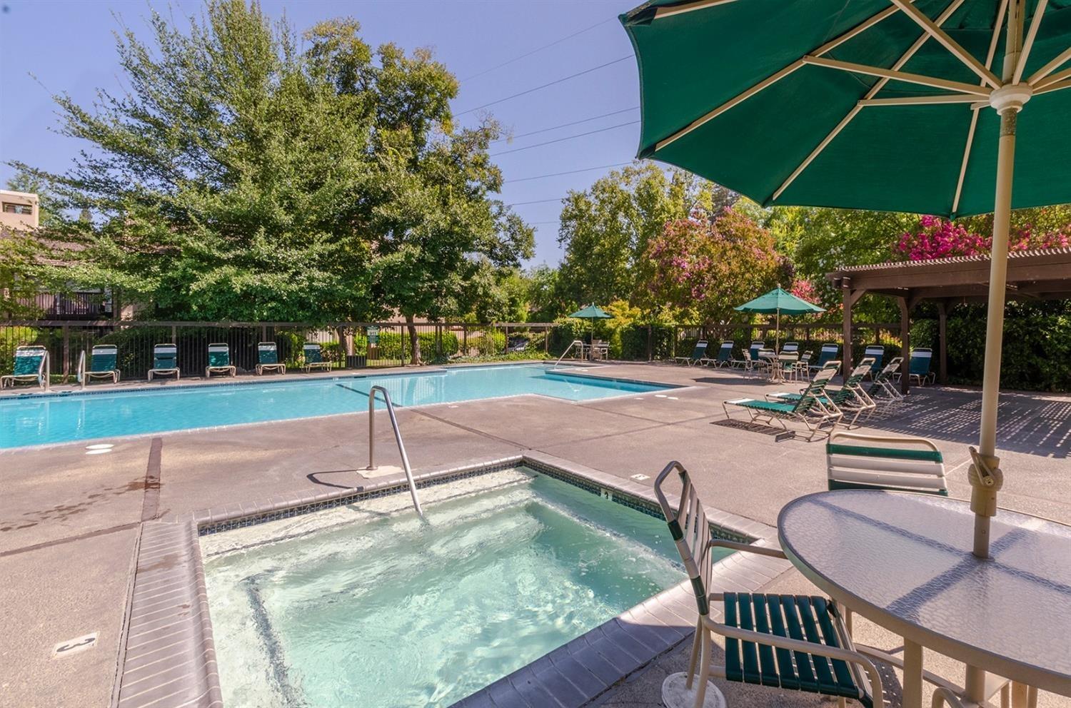 Sold, 2 Bedrooms, 1 Bathrooms, Condominium, Sacto Arden/Arcade Creek/Vicinity, 2229 Woodside Ln #4, Sacramento, CA 95825-8629, Beth Christensen, Dunnigan Realtors, Top Agent