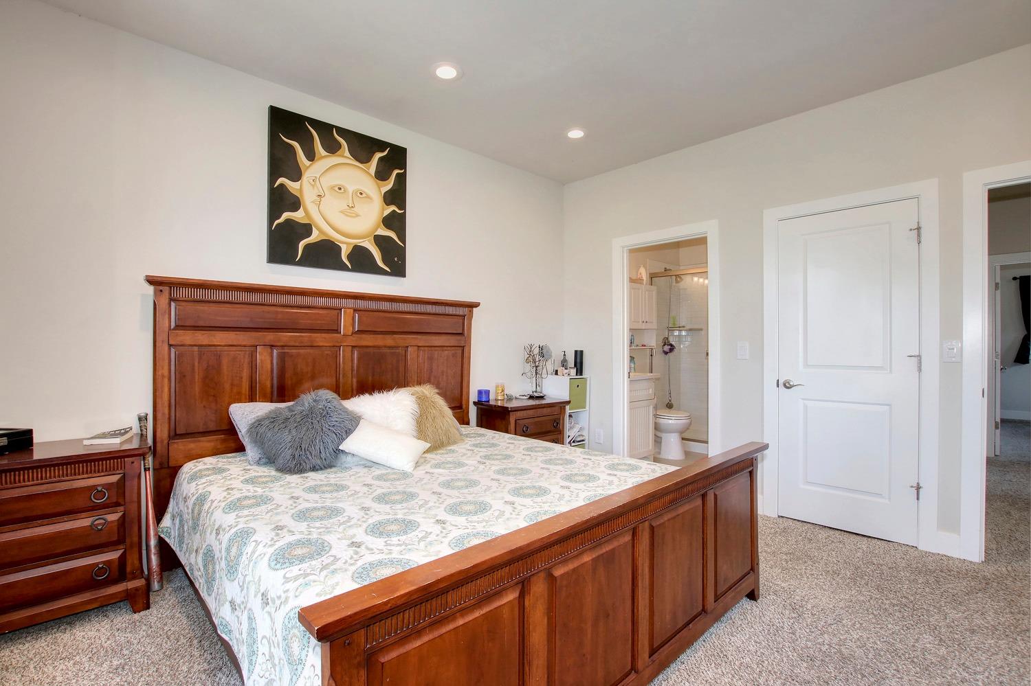 Sold, 3 Bedrooms, 2 Bathrooms, Single Family Home, Sacto So Land Park/Greenhaven, 24 Rio Viale Ct, Sacramento, CA 95831-8200, Beth Christensen, Dunnigan Realtors, Top Agent