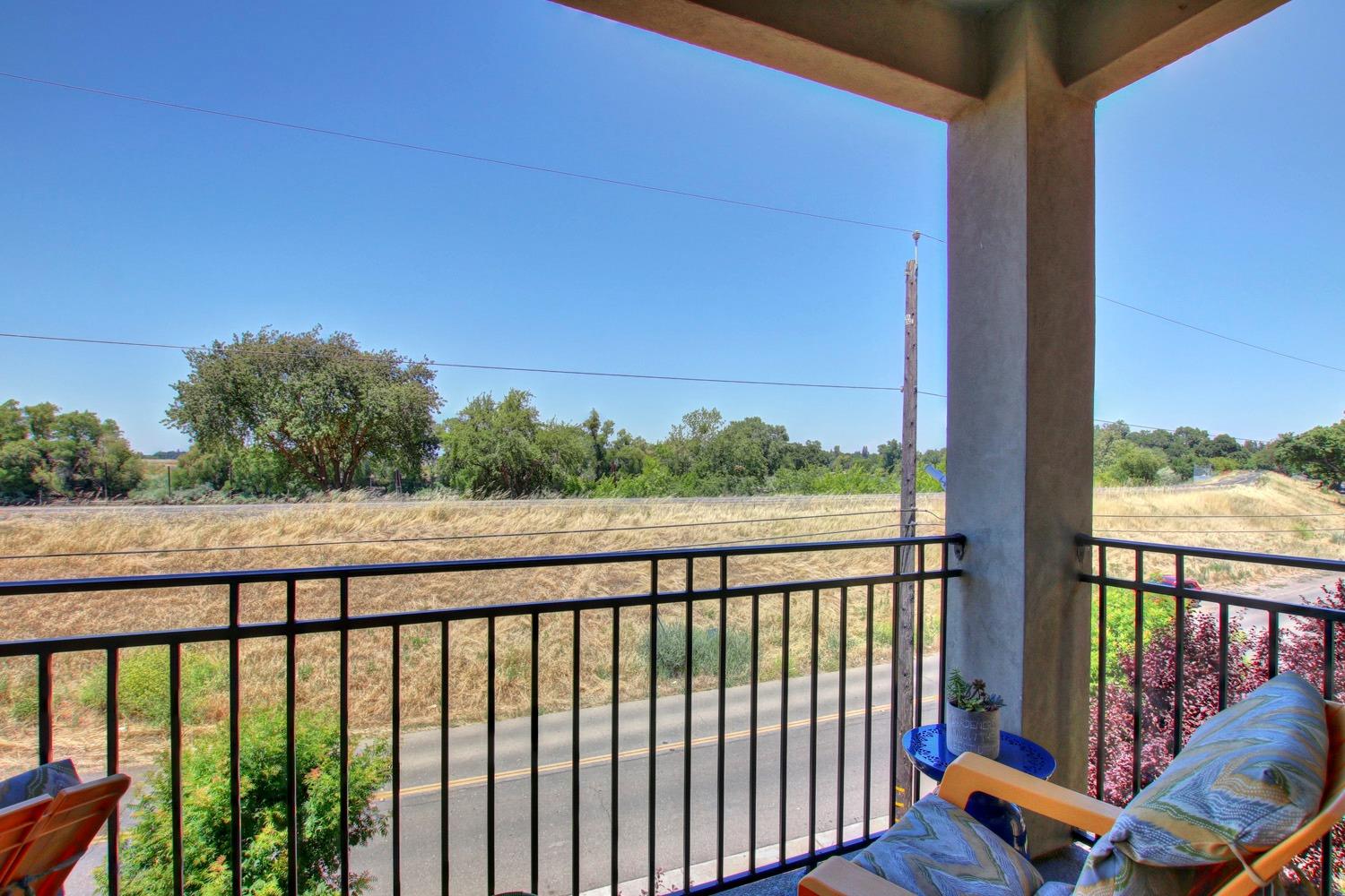 Sold, 3 Bedrooms, 2 Bathrooms, Single Family Home, Sacto So Land Park/Greenhaven, 24 Rio Viale Ct, Sacramento, CA 95831-8200, Beth Christensen, Dunnigan Realtors, Top Agent