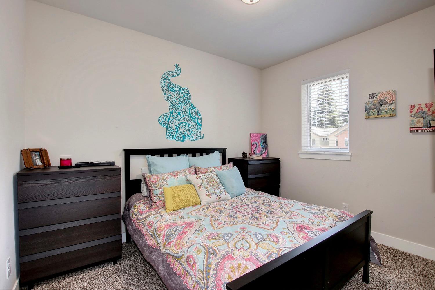 Sold, 3 Bedrooms, 2 Bathrooms, Single Family Home, Sacto So Land Park/Greenhaven, 24 Rio Viale Ct, Sacramento, CA 95831-8200, Beth Christensen, Dunnigan Realtors, Top Agent