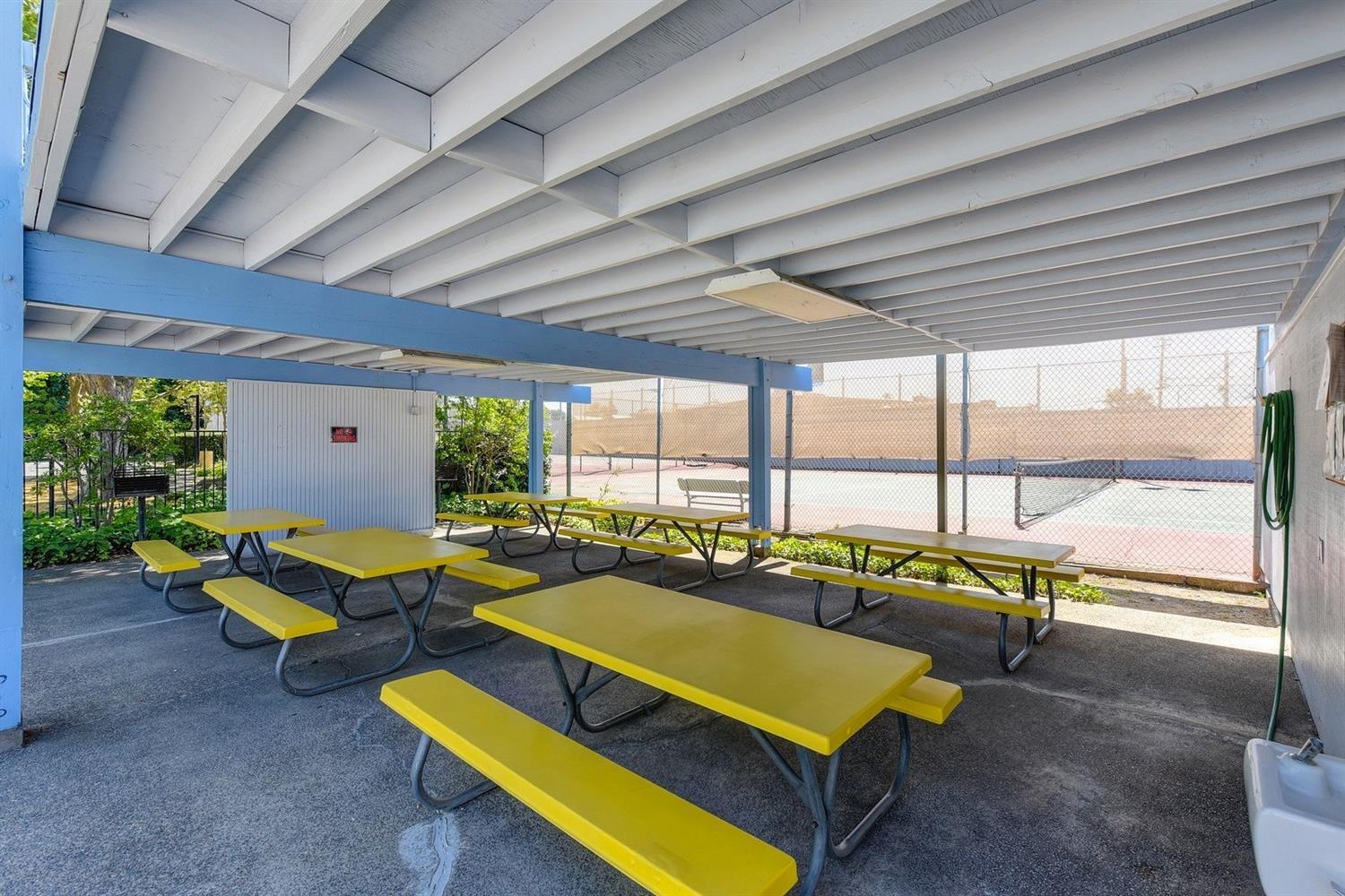 Sold, 3 Bedrooms, 1 Bathrooms, Halfplex, Sacto Arden/Arcade Creek/Vicinity, Streng Bros, 4732 River College Dr, Sacramento, CA 95841-4292, Beth Christensen, Dunnigan Realtors, Top Agent