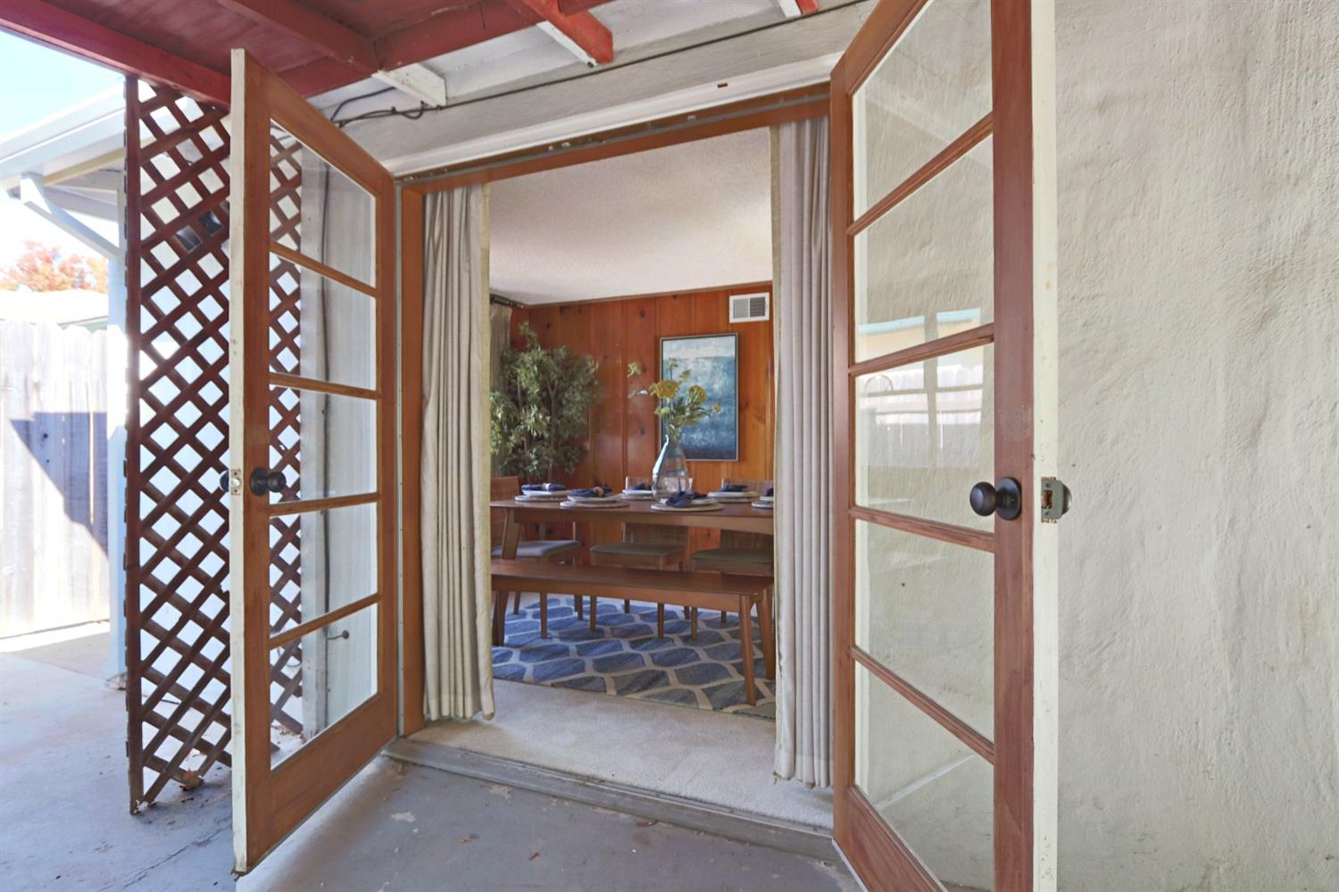 Sold, 3 Bedrooms, 1 Bathrooms, Single Family Home, Sacto Arden/Arcade Creek/Vicinity, 1005 Amberwood Rd, Sacramento, CA 95864-5044, Beth Christensen, Dunnigan Realtors, Top Agent