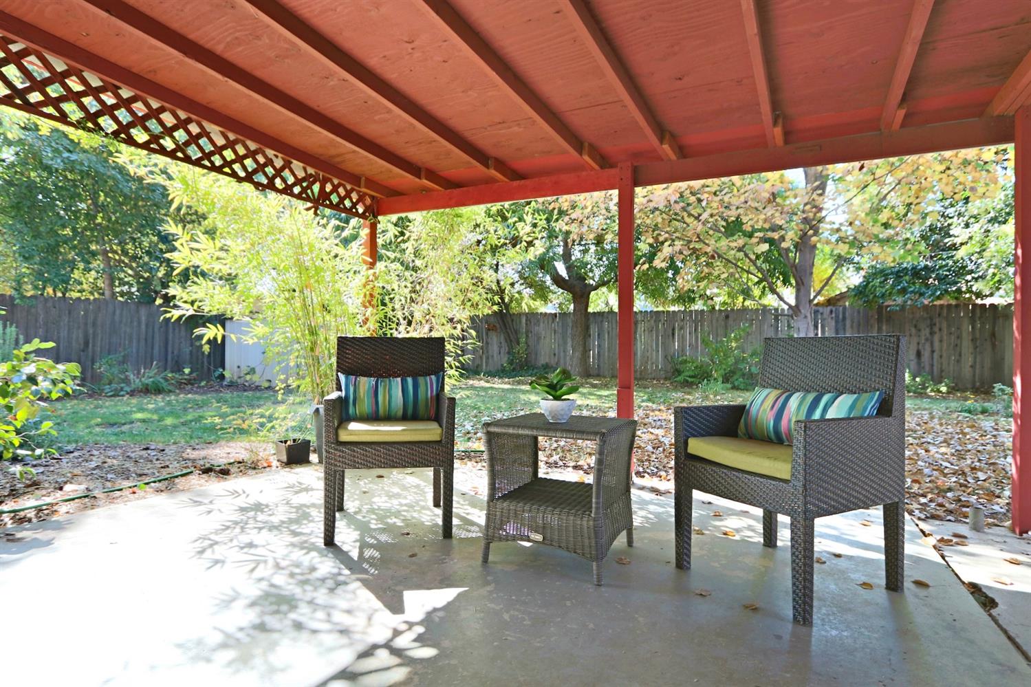 Sold, 3 Bedrooms, 1 Bathrooms, Single Family Home, Sacto Arden/Arcade Creek/Vicinity, 1005 Amberwood Rd, Sacramento, CA 95864-5044, Beth Christensen, Dunnigan Realtors, Top Agent