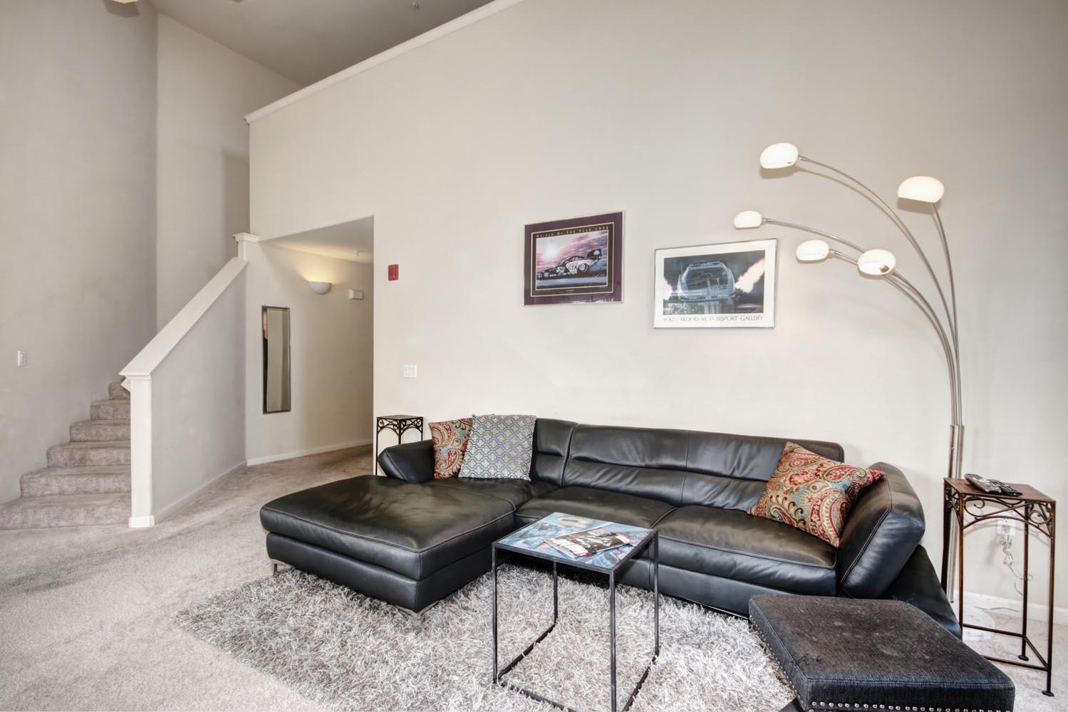 Sold, 2 Bedrooms, 2 Bathrooms, Condominium, No Sacto/Natomas/Del Paso Heights, 5350 Dunlay Dr #1114, Sacramento, CA 95835-1561, Beth Christensen, Dunnigan Realtors, Top Agent