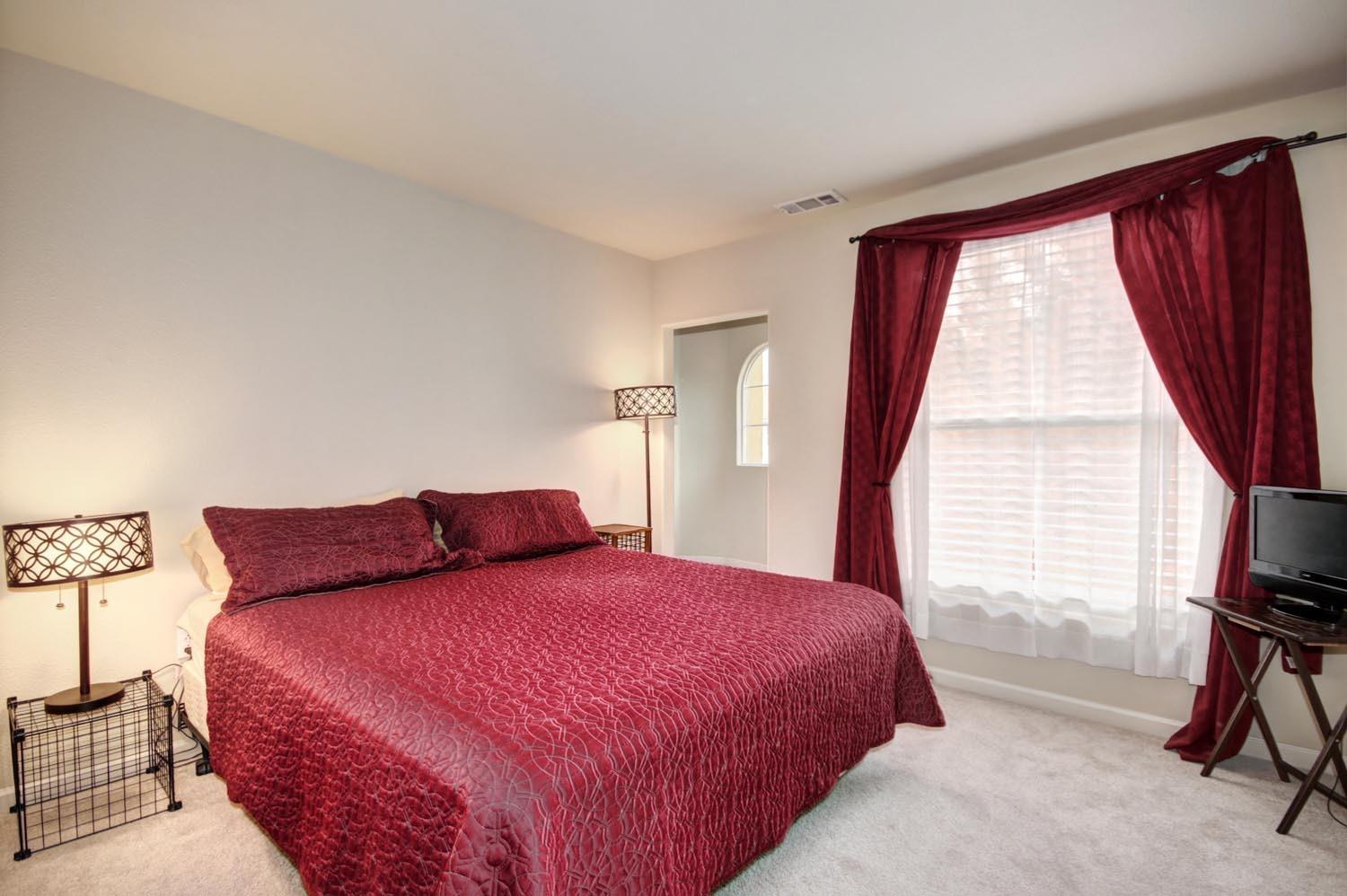 Sold, 2 Bedrooms, 2 Bathrooms, Condominium, No Sacto/Natomas/Del Paso Heights, 5350 Dunlay Dr #1114, Sacramento, CA 95835-1561, Beth Christensen, Dunnigan Realtors, Top Agent