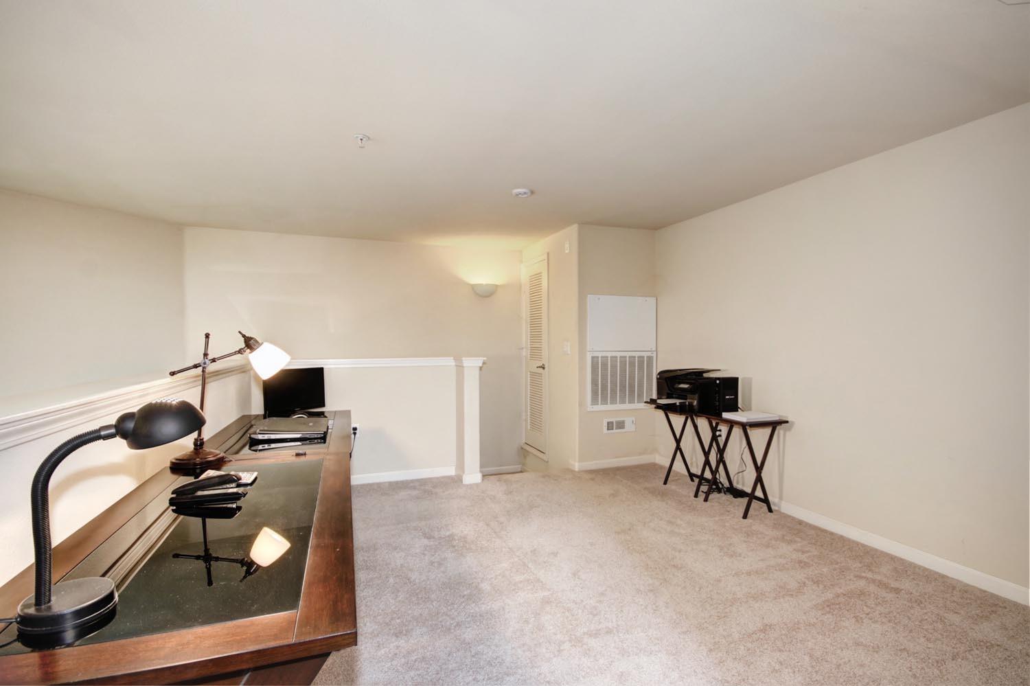 Sold, 2 Bedrooms, 2 Bathrooms, Condominium, No Sacto/Natomas/Del Paso Heights, 5350 Dunlay Dr #1114, Sacramento, CA 95835-1561, Beth Christensen, Dunnigan Realtors, Top Agent