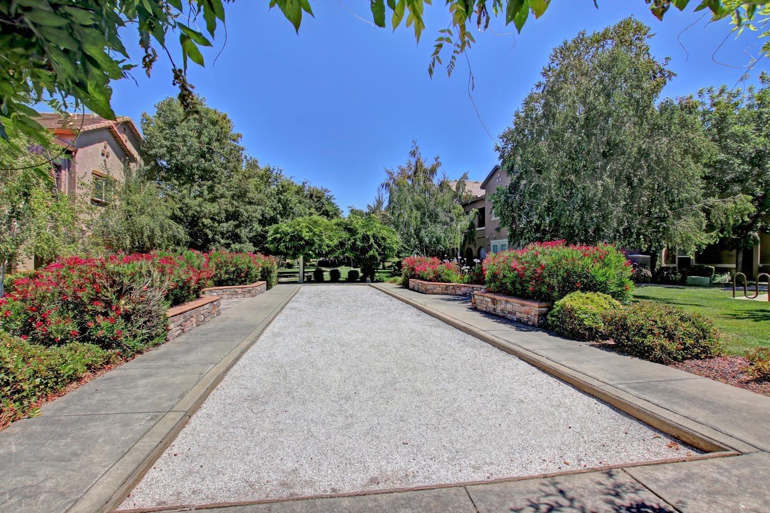 Sold, 2 Bedrooms, 2 Bathrooms, Condominium, No Sacto/Natomas/Del Paso Heights, 5350 Dunlay Dr #1114, Sacramento, CA 95835-1561, Beth Christensen, Dunnigan Realtors, Top Agent