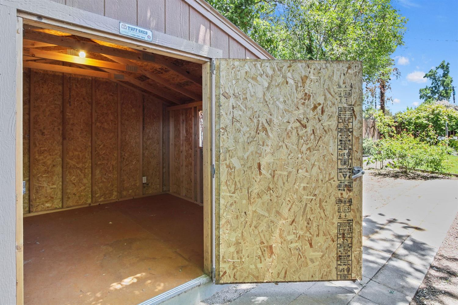 Sold, 3 Bedrooms, 2 Bathrooms, Single Family Home, Sacto Arden/Arcade Creek/Vicinity, 2901 Holt Way, Sacramento, CA 95864, Beth Christensen, Dunnigan Realtors, Top Agent