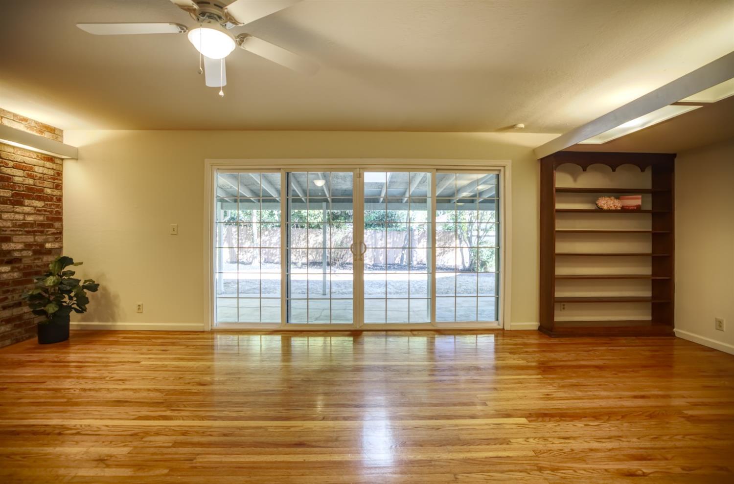 Sold, 4 Bedrooms, 2 Bathrooms, Single Family Home, Sacto Foothill Farms, 5230 Elbert Way, Sacramento, CA 95842-2833, Beth Christensen, Dunnigan Realtors, Top Agent Sold, 4 Bedrooms, 2 Bathrooms, Single Family Home, Sacto Foothill Farms, 5230 Elbert Way, Sacramento, CA 95842-2833, Beth Christensen, Dunnigan Realtors, Top Agent