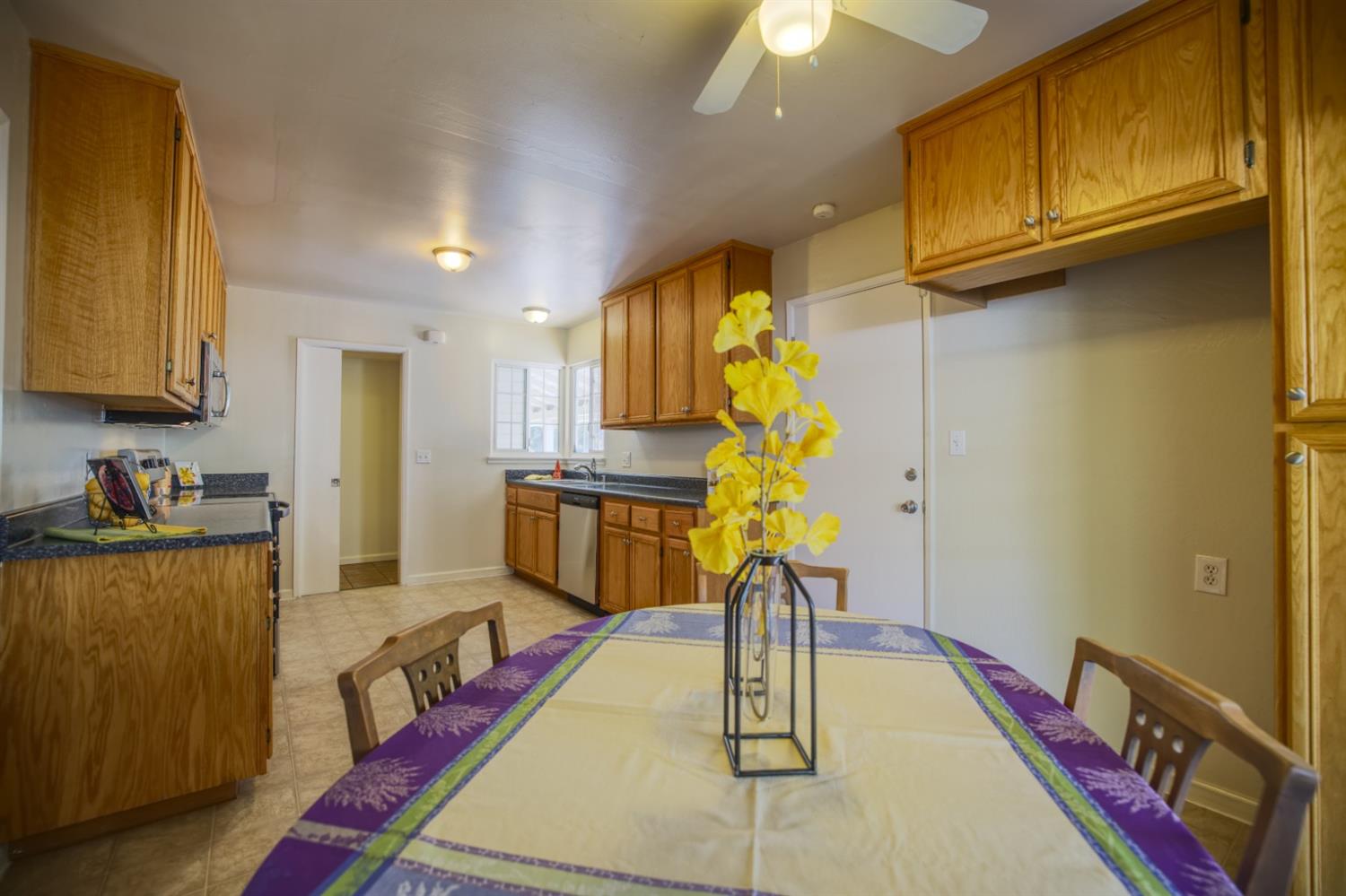 Sold, 4 Bedrooms, 2 Bathrooms, Single Family Home, Sacto Foothill Farms, 5230 Elbert Way, Sacramento, CA 95842-2833, Beth Christensen, Dunnigan Realtors, Top Agent Sold, 4 Bedrooms, 2 Bathrooms, Single Family Home, Sacto Foothill Farms, 5230 Elbert Way, Sacramento, CA 95842-2833, Beth Christensen, Dunnigan Realtors, Top Agent