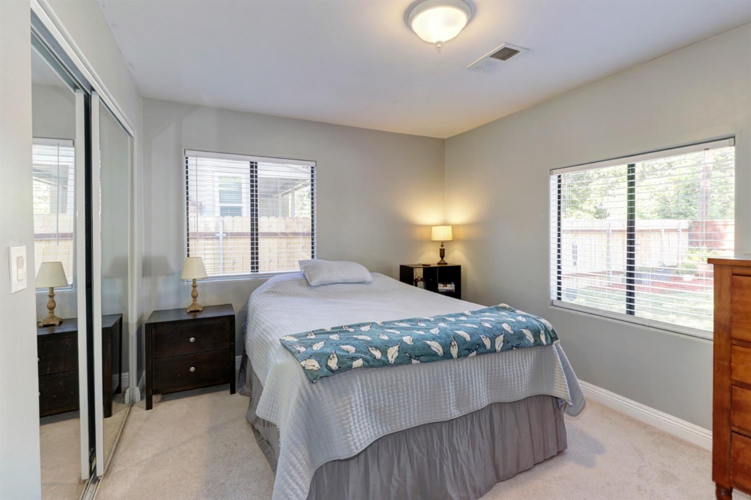 Sold, 3 Bedrooms, 2 Bathrooms, Single Family Home, Carmichael, 2521 Gunn Rd, Carmichael, CA 95608-4742, Beth Christensen, Dunnigan Realtors, Top Agent