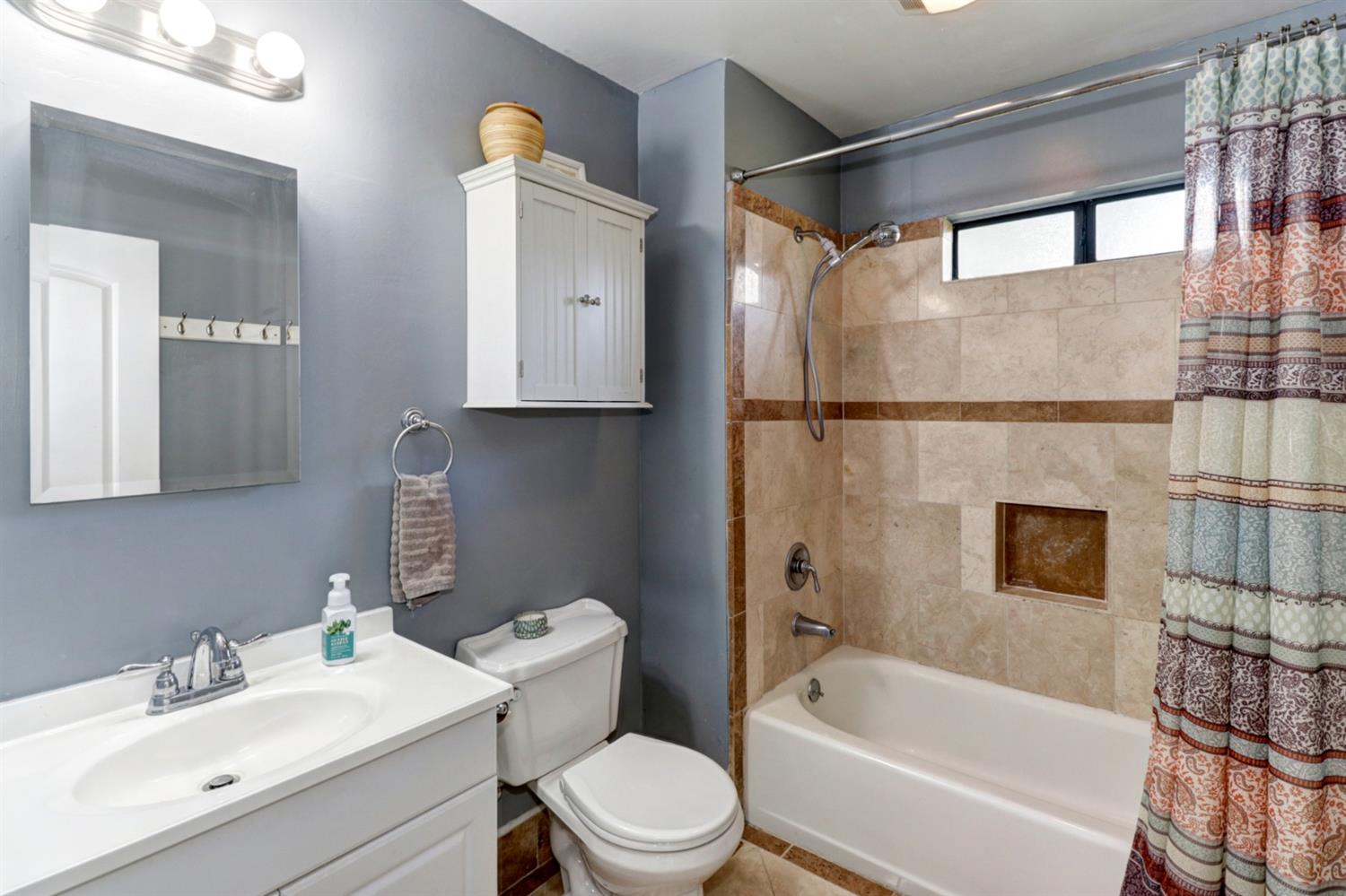 Sold, 3 Bedrooms, 2 Bathrooms, Single Family Home, Carmichael, 2521 Gunn Rd, Carmichael, CA 95608-4742, Beth Christensen, Dunnigan Realtors, Top Agent