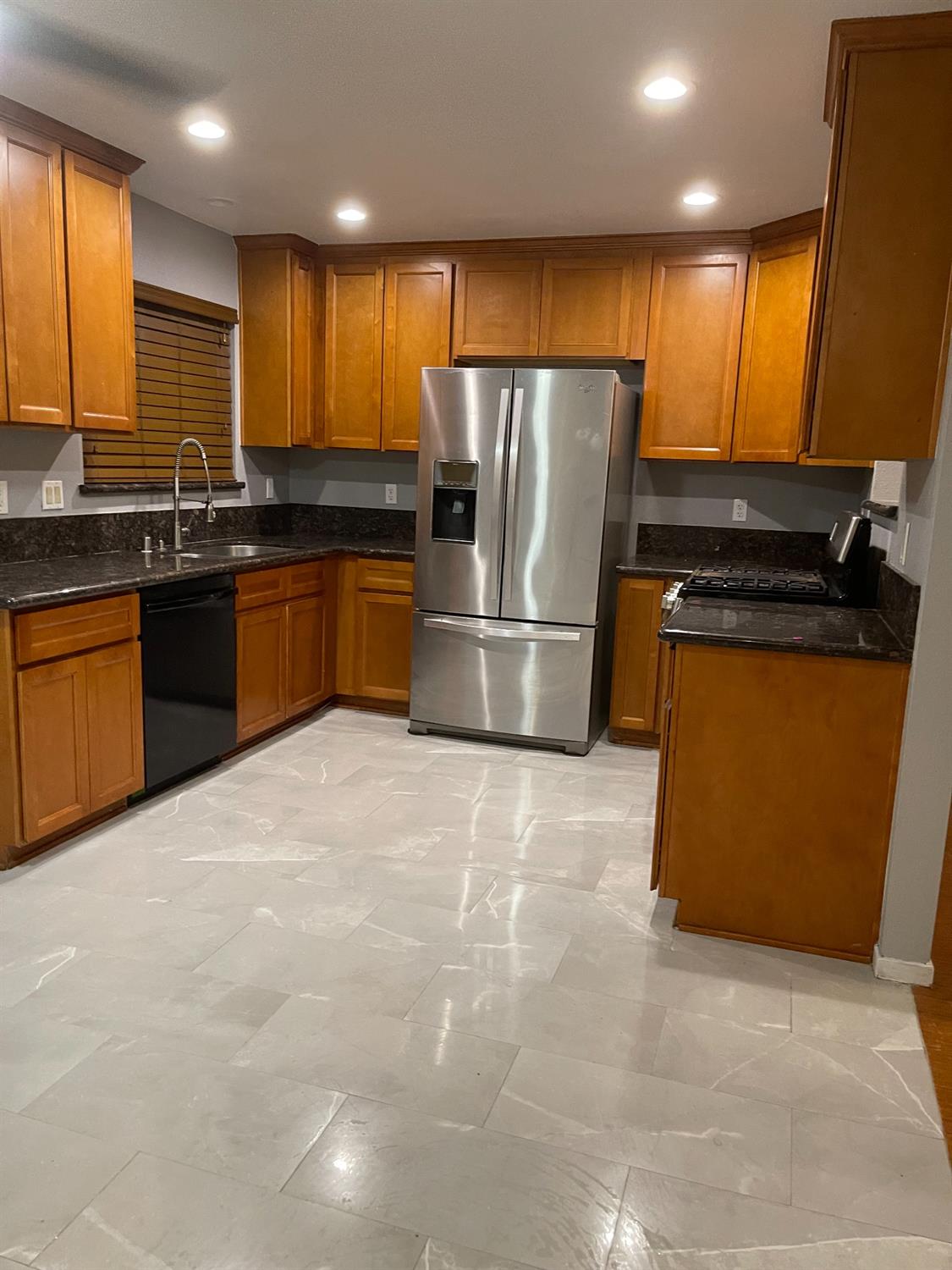 Sold, 3 Bedrooms, 2 Bathrooms, Single Family Home, Sacramento Elder Creek/Fruitridge, 2531 21st Ave, Sacramento, CA 95820-3739, Beth Christensen, Dunnigan Realtors, Top Agent