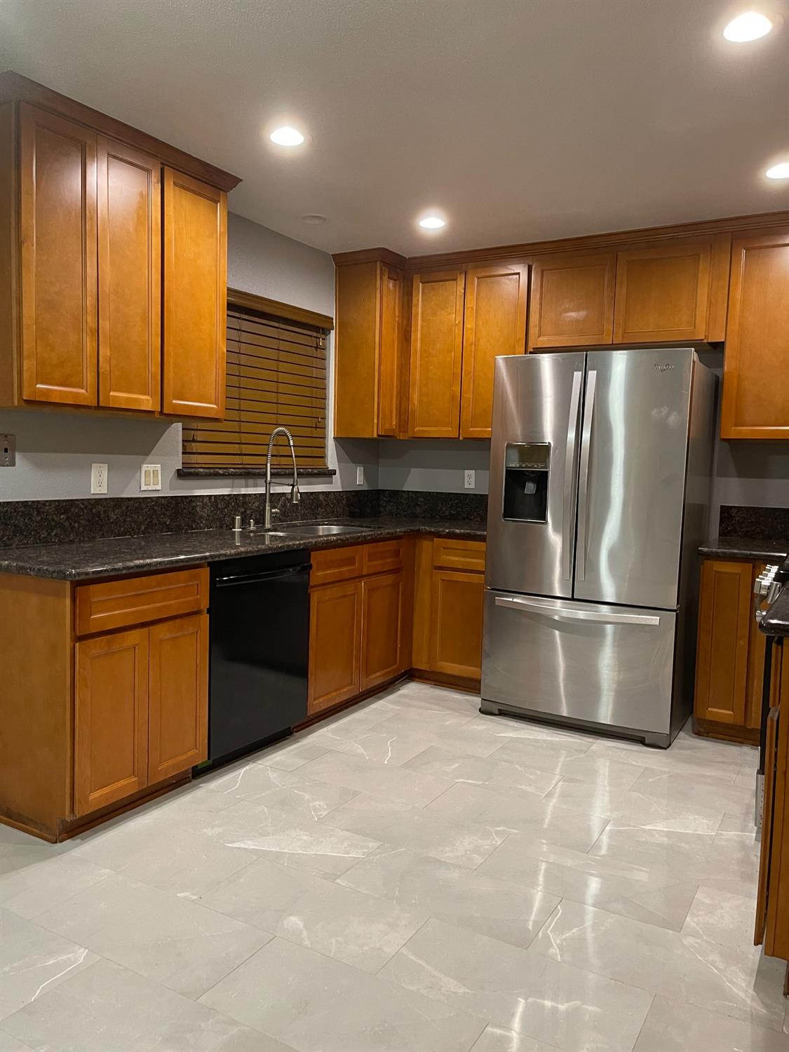 Sold, 3 Bedrooms, 2 Bathrooms, Single Family Home, Sacramento Elder Creek/Fruitridge, 2531 21st Ave, Sacramento, CA 95820-3739, Beth Christensen, Dunnigan Realtors, Top Agent