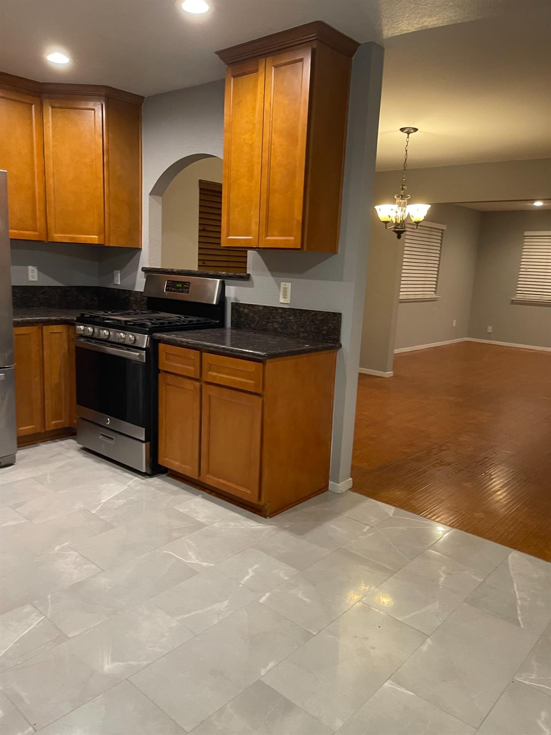 Sold, 3 Bedrooms, 2 Bathrooms, Single Family Home, Sacramento Elder Creek/Fruitridge, 2531 21st Ave, Sacramento, CA 95820-3739, Beth Christensen, Dunnigan Realtors, Top Agent