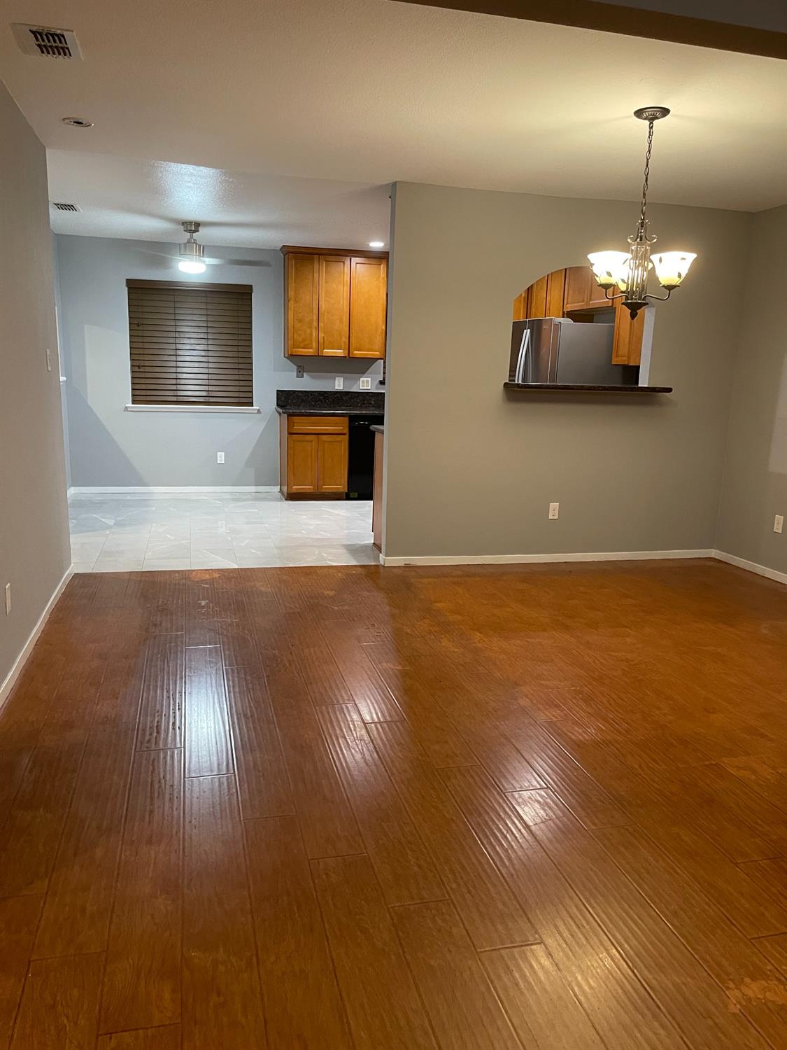 Sold, 3 Bedrooms, 2 Bathrooms, Single Family Home, Sacramento Elder Creek/Fruitridge, 2531 21st Ave, Sacramento, CA 95820-3739, Beth Christensen, Dunnigan Realtors, Top Agent