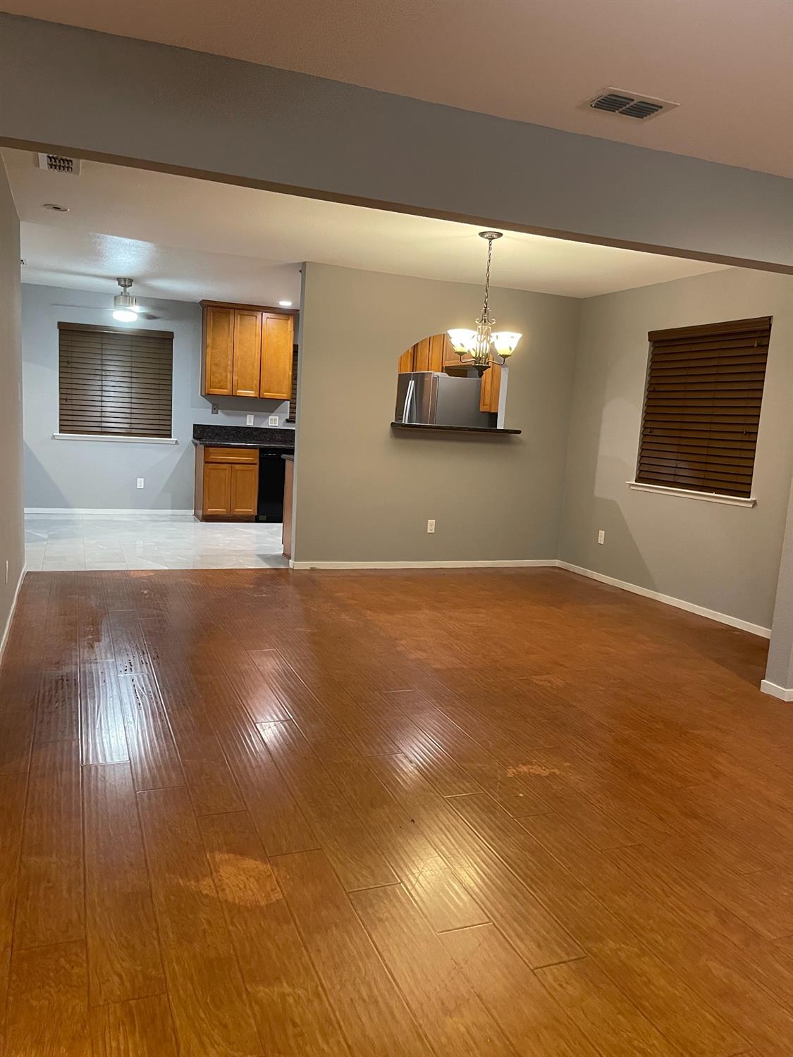 Sold, 3 Bedrooms, 2 Bathrooms, Single Family Home, Sacramento Elder Creek/Fruitridge, 2531 21st Ave, Sacramento, CA 95820-3739, Beth Christensen, Dunnigan Realtors, Top Agent