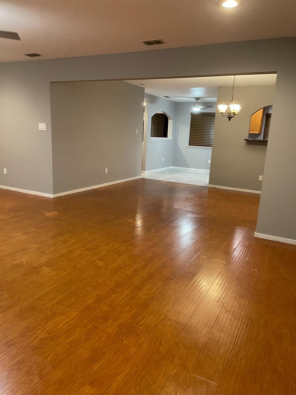 Sold, 3 Bedrooms, 2 Bathrooms, Single Family Home, Sacramento Elder Creek/Fruitridge, 2531 21st Ave, Sacramento, CA 95820-3739, Beth Christensen, Dunnigan Realtors, Top Agent