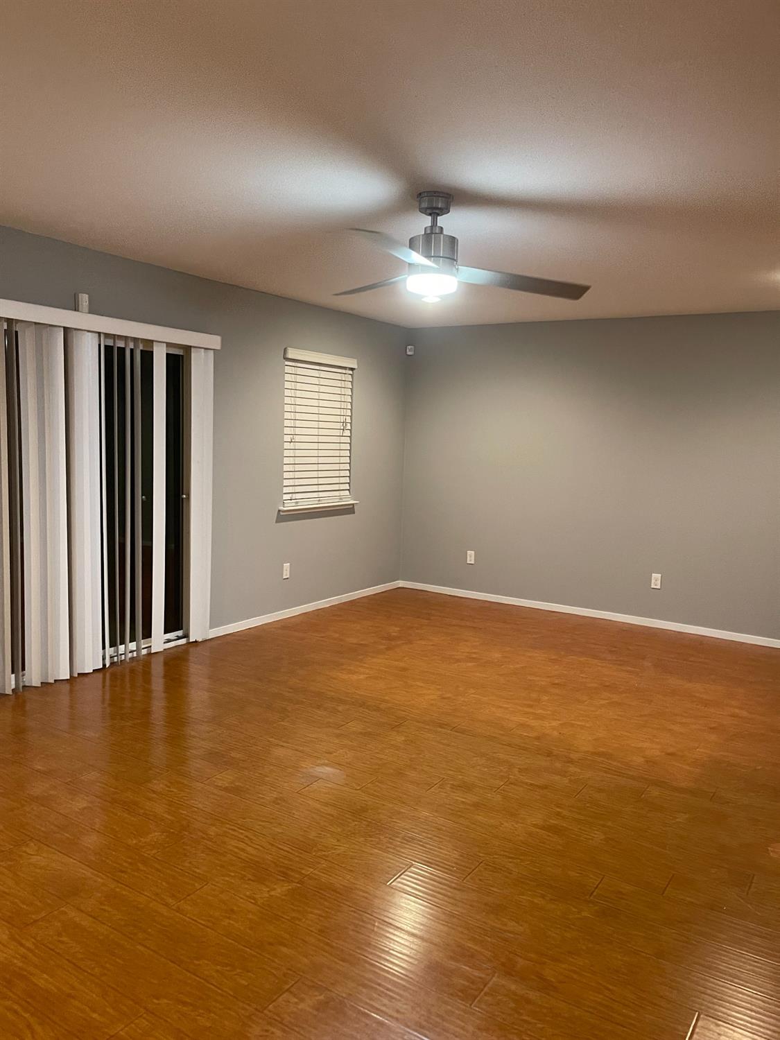 Sold, 3 Bedrooms, 2 Bathrooms, Single Family Home, Sacramento Elder Creek/Fruitridge, 2531 21st Ave, Sacramento, CA 95820-3739, Beth Christensen, Dunnigan Realtors, Top Agent