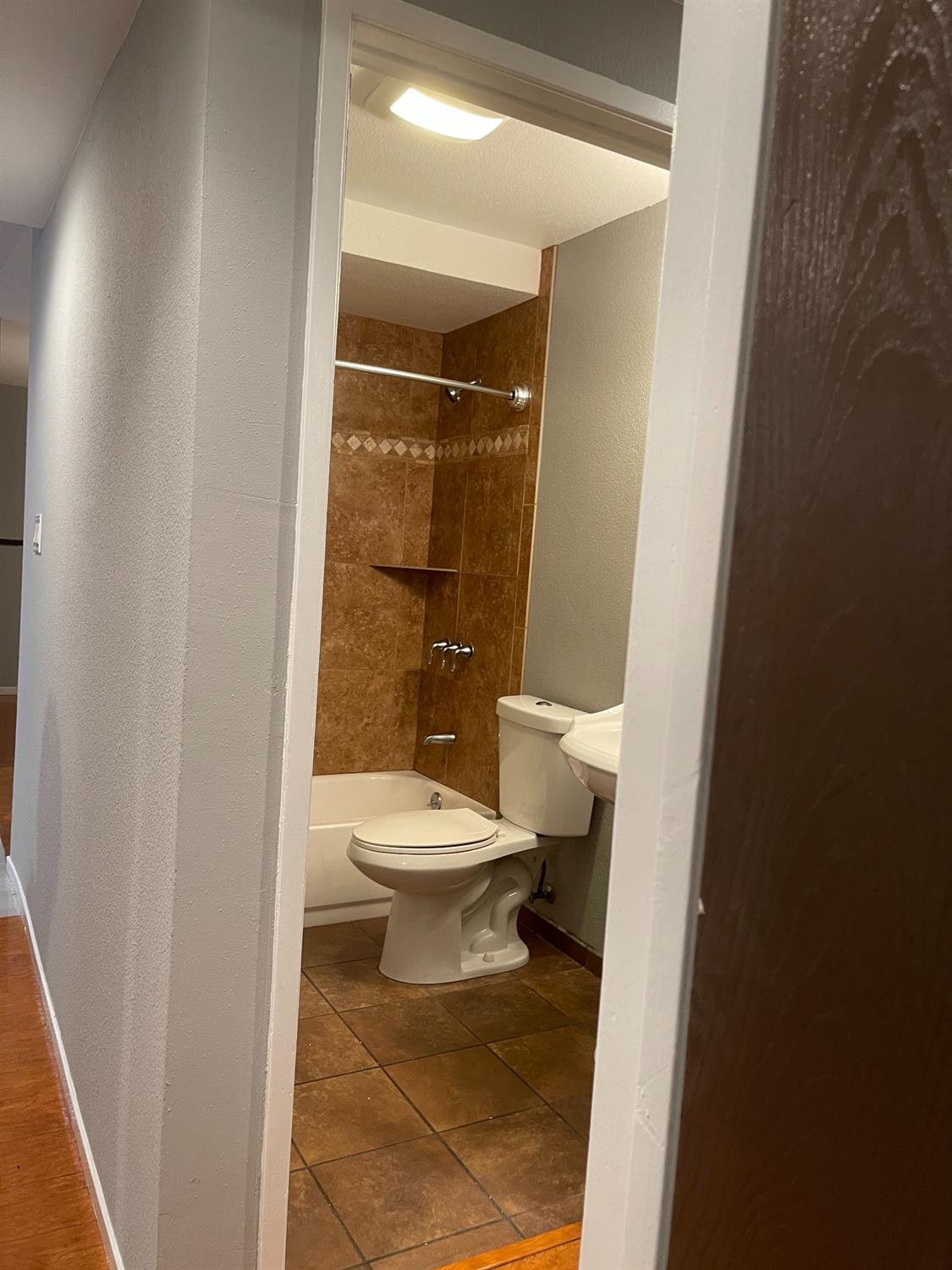 Sold, 3 Bedrooms, 2 Bathrooms, Single Family Home, Sacramento Elder Creek/Fruitridge, 2531 21st Ave, Sacramento, CA 95820-3739, Beth Christensen, Dunnigan Realtors, Top Agent