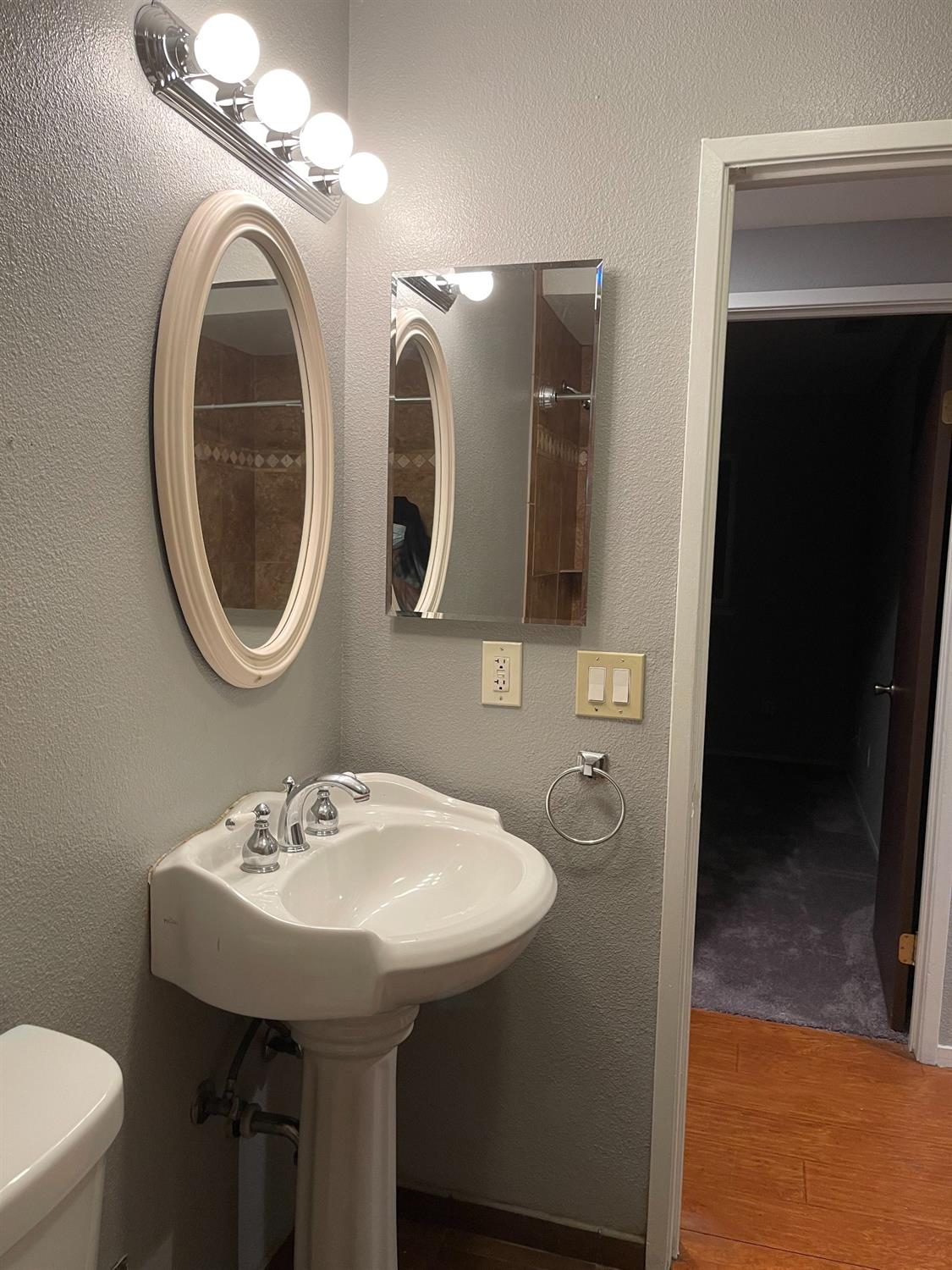 Sold, 3 Bedrooms, 2 Bathrooms, Single Family Home, Sacramento Elder Creek/Fruitridge, 2531 21st Ave, Sacramento, CA 95820-3739, Beth Christensen, Dunnigan Realtors, Top Agent