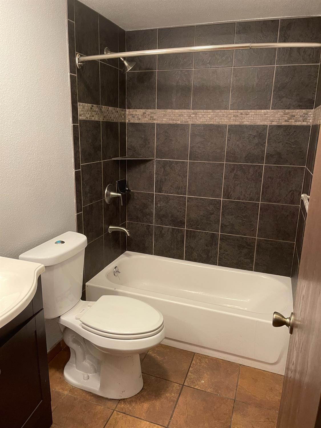 Sold, 3 Bedrooms, 2 Bathrooms, Single Family Home, Sacramento Elder Creek/Fruitridge, 2531 21st Ave, Sacramento, CA 95820-3739, Beth Christensen, Dunnigan Realtors, Top Agent