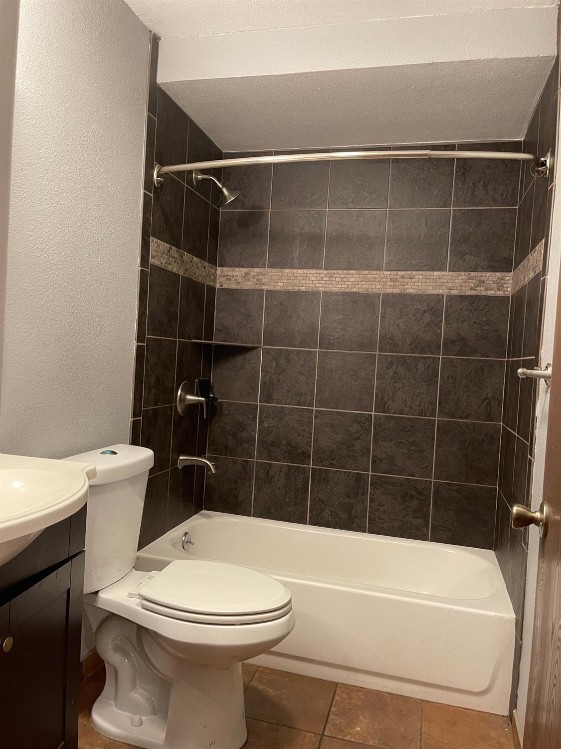 Sold, 3 Bedrooms, 2 Bathrooms, Single Family Home, Sacramento Elder Creek/Fruitridge, 2531 21st Ave, Sacramento, CA 95820-3739, Beth Christensen, Dunnigan Realtors, Top Agent