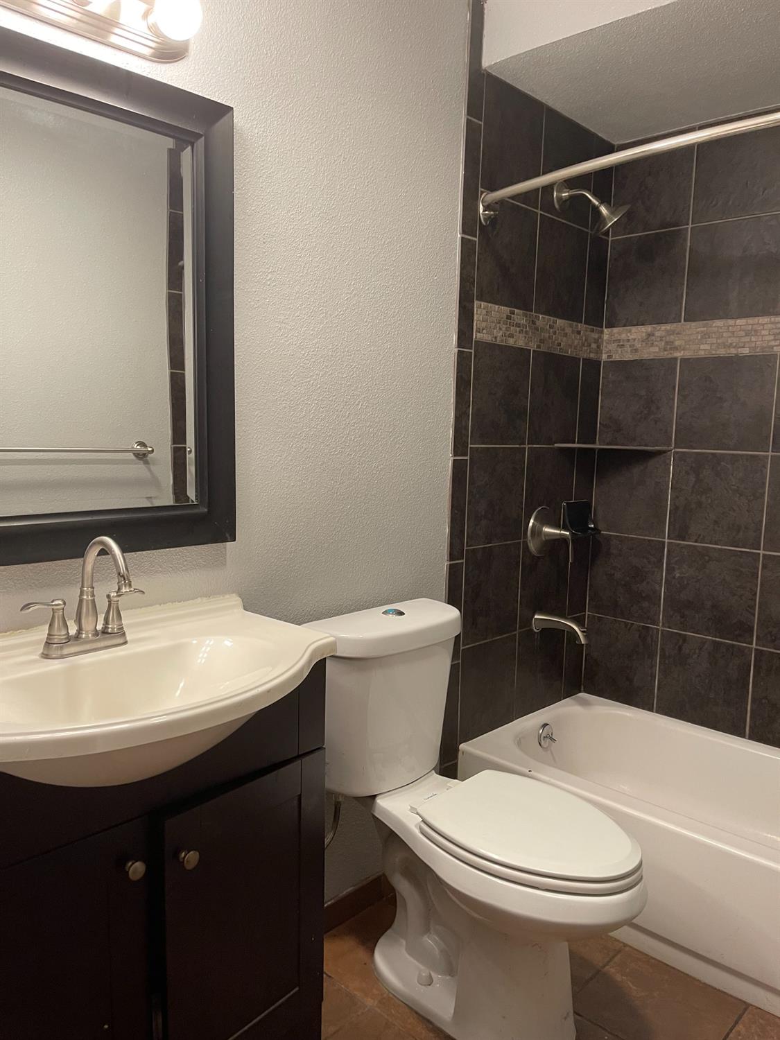 Sold, 3 Bedrooms, 2 Bathrooms, Single Family Home, Sacramento Elder Creek/Fruitridge, 2531 21st Ave, Sacramento, CA 95820-3739, Beth Christensen, Dunnigan Realtors, Top Agent